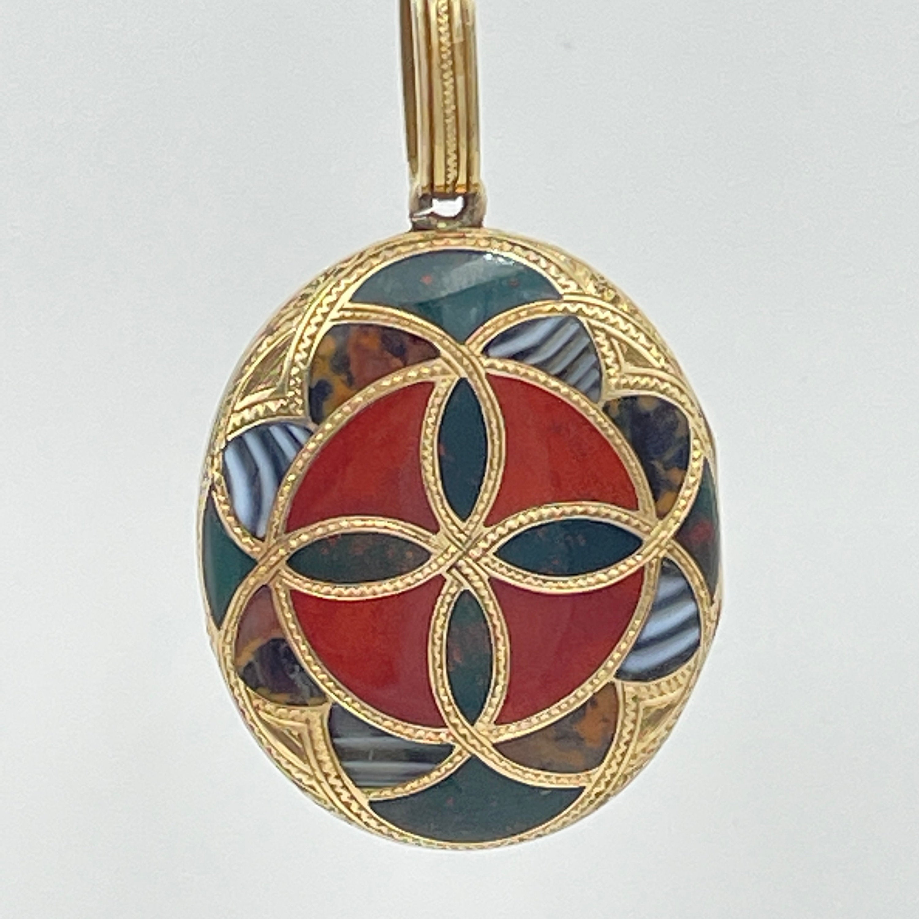 Victorian 15ct gold, scottish agate locket