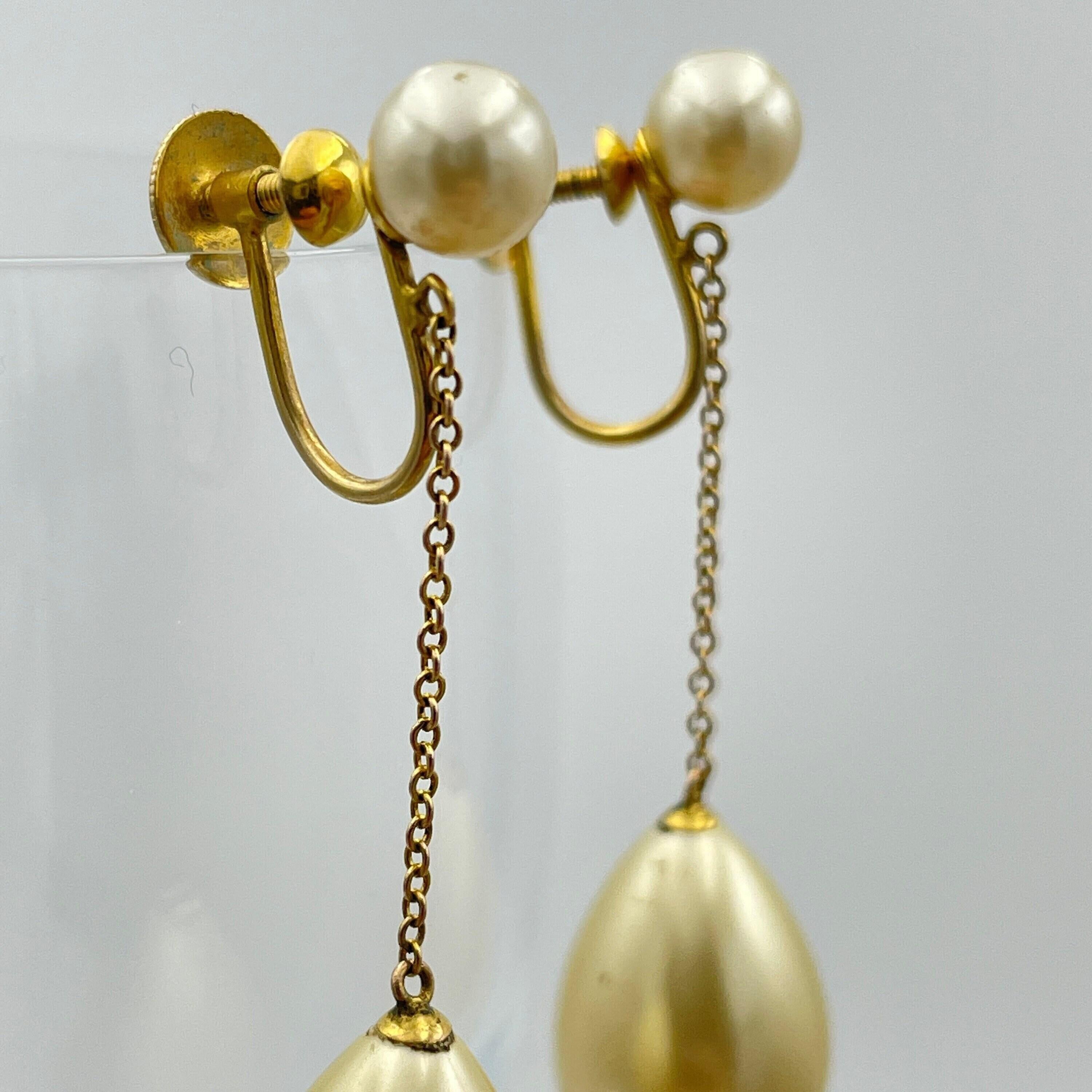 Vintage 9ct gold faux teardrop pearl screw back earrings