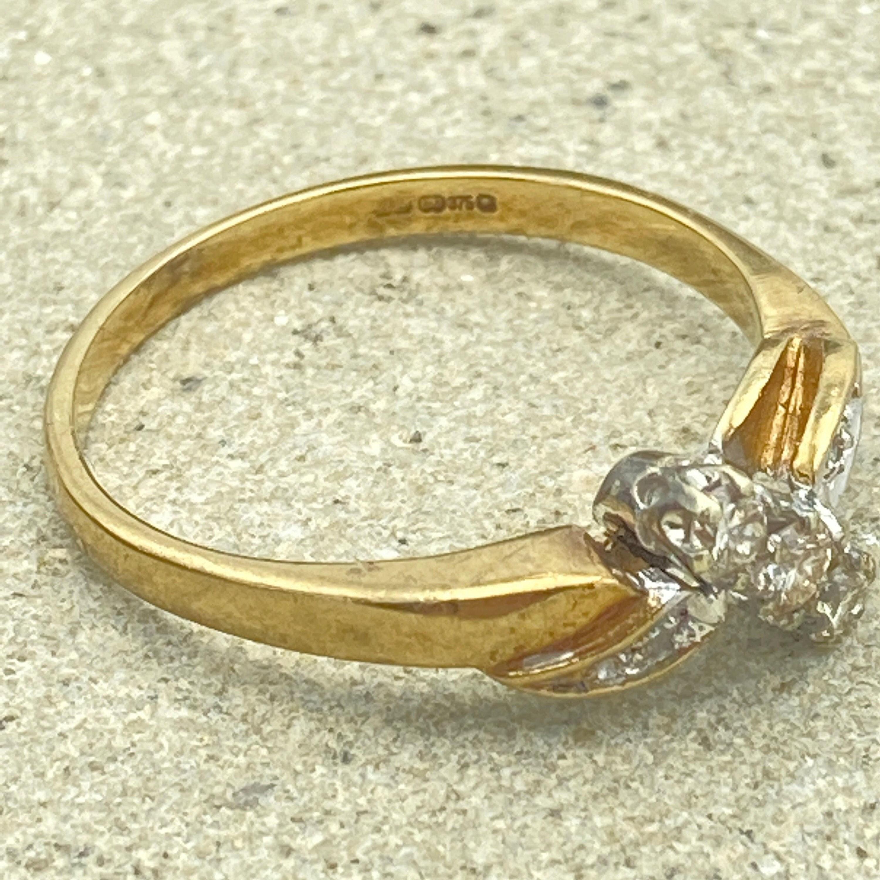 9ct Gold, Diamond Trilogy Ring