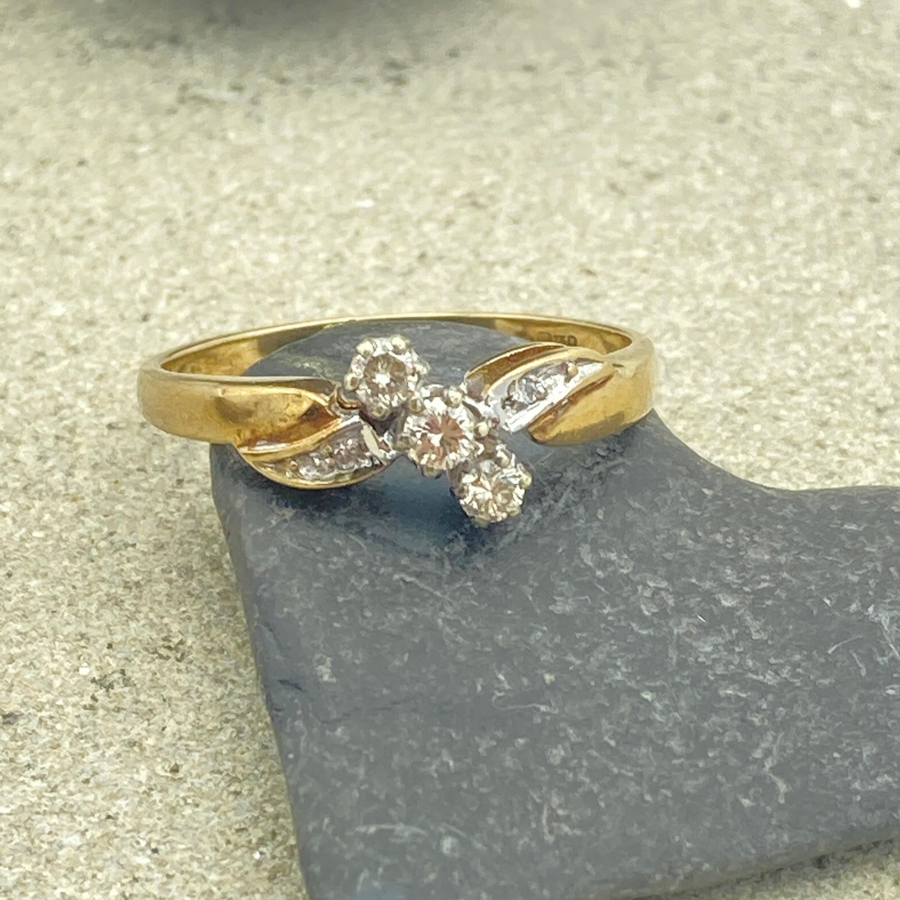 9ct Gold, Diamond Trilogy Ring