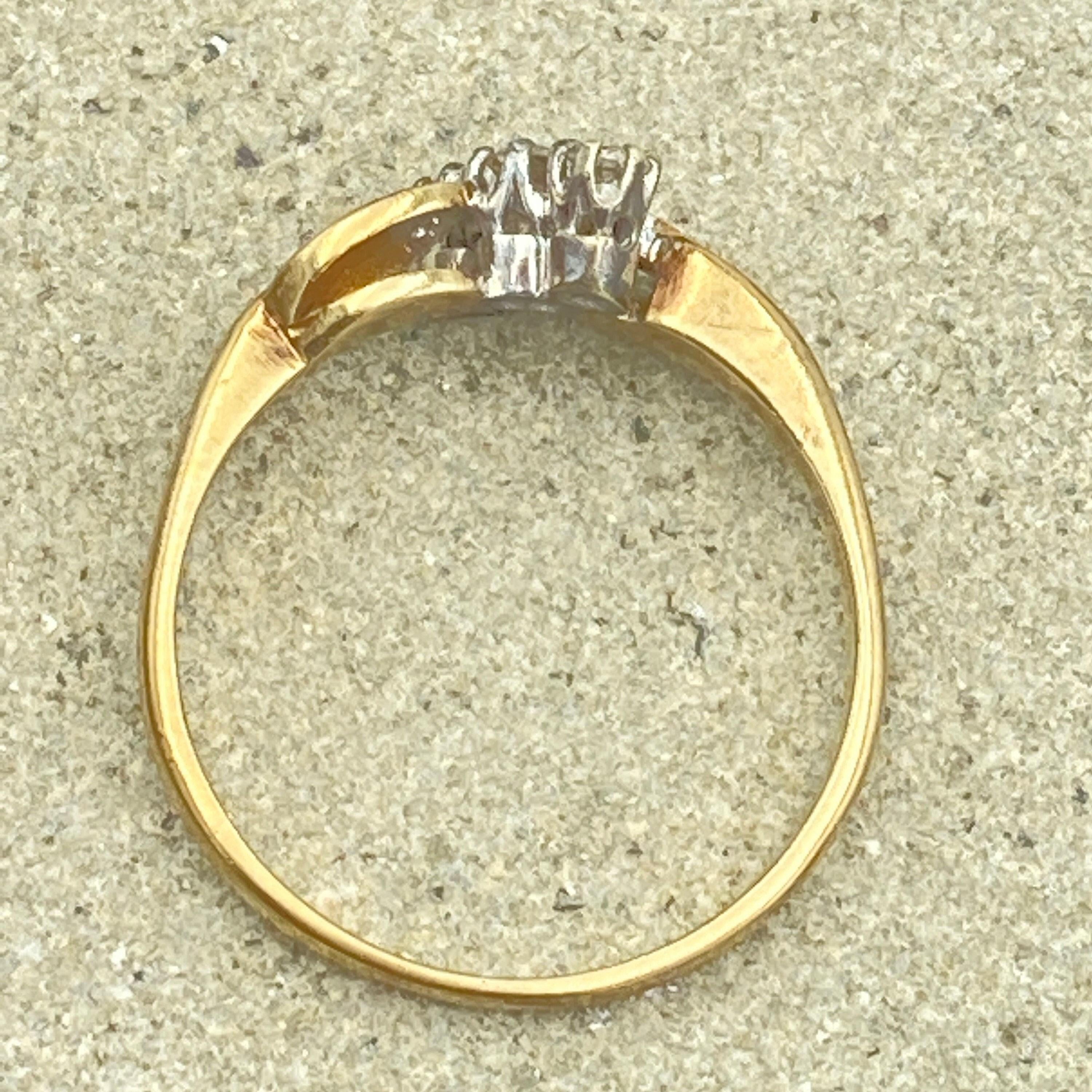 9ct Gold, Diamond Trilogy Ring