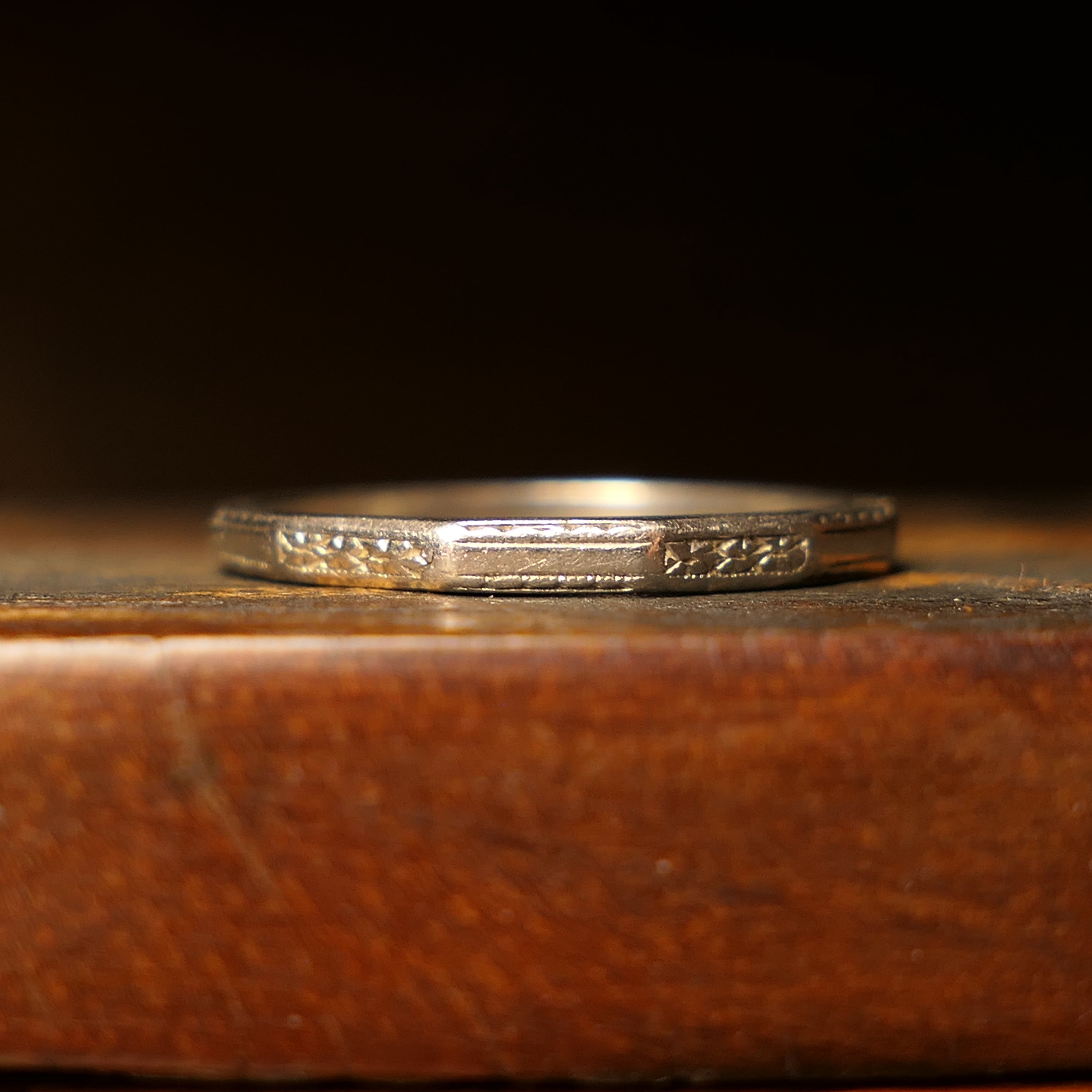 1930s, Art Deco, Platinum, Faceted, Etched Band Ring