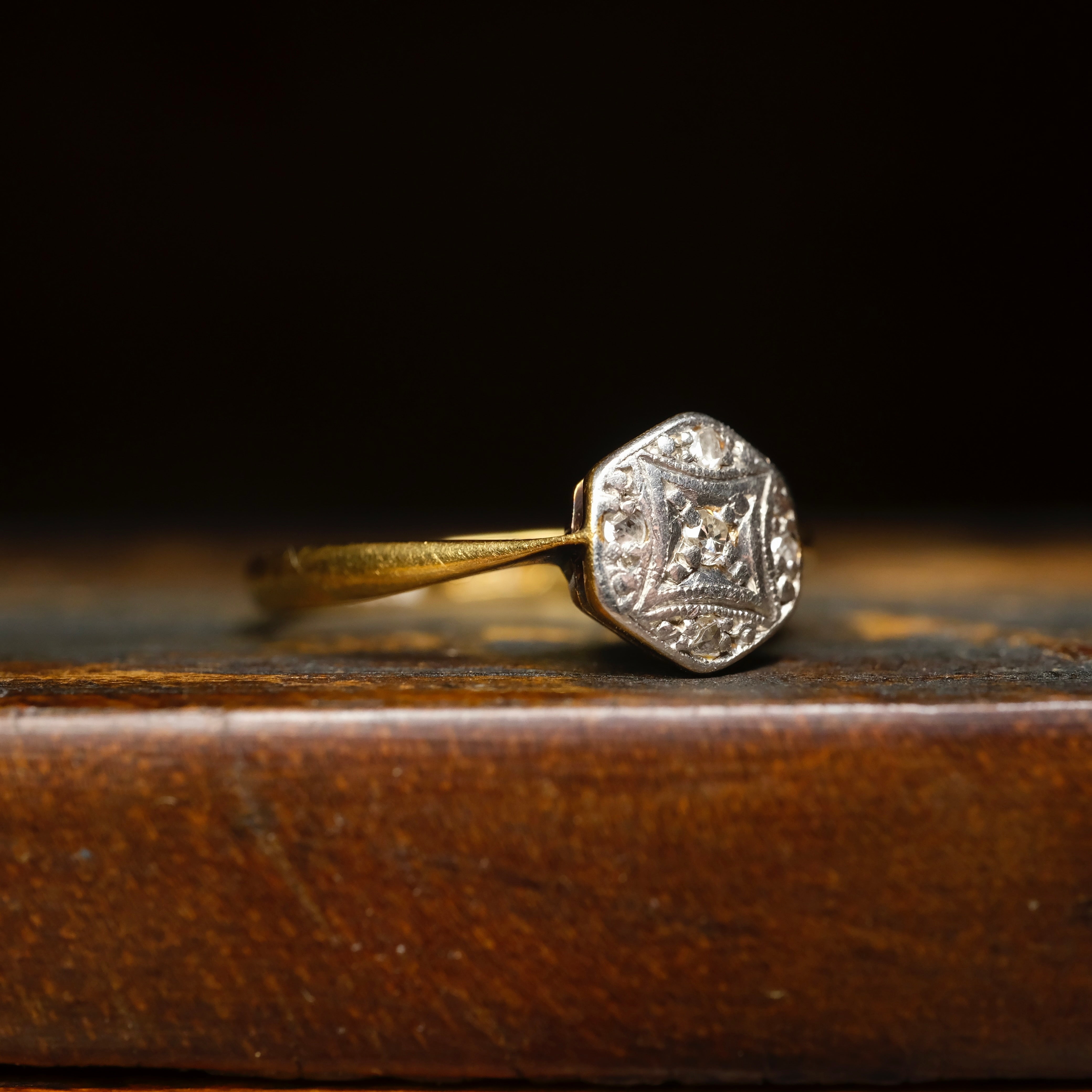 Vintage 18ct Gold & Platinum, Diamond Cluster Ring