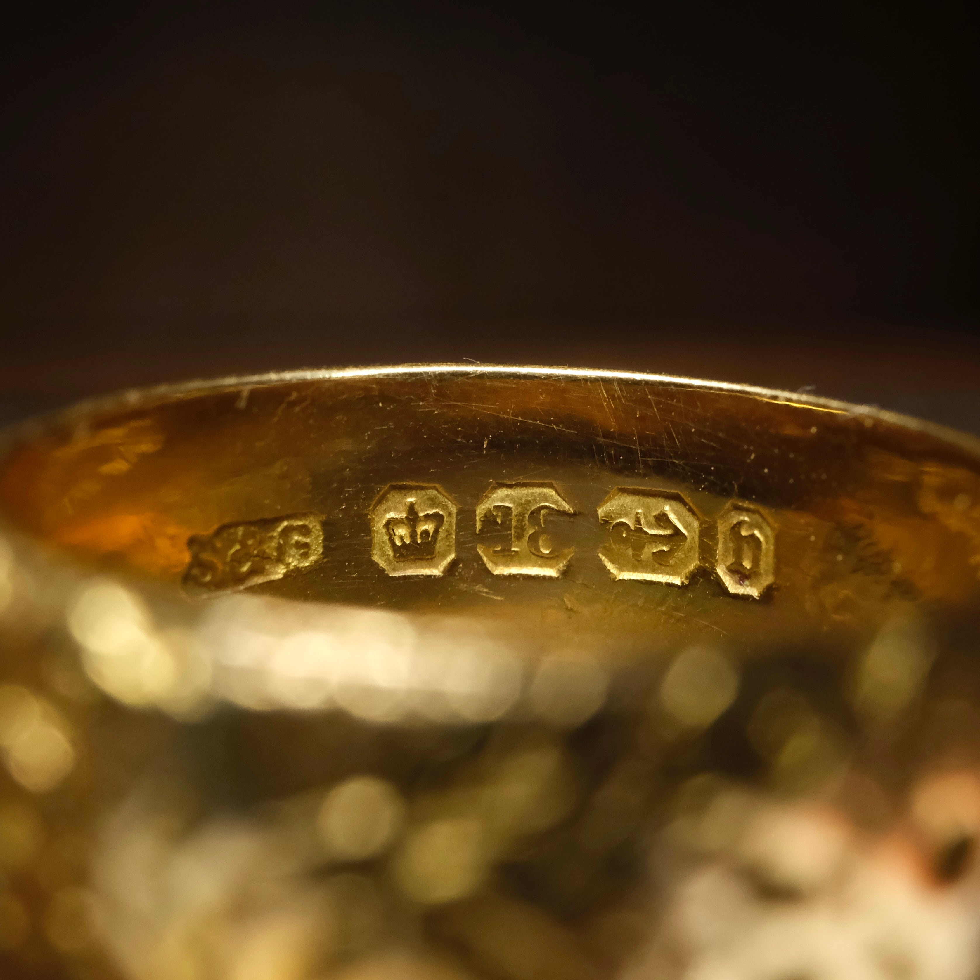 Victorian, 18ct Gold, Forget Me Not, Embossed, Wedding Band Ring, Hallmarked 1876