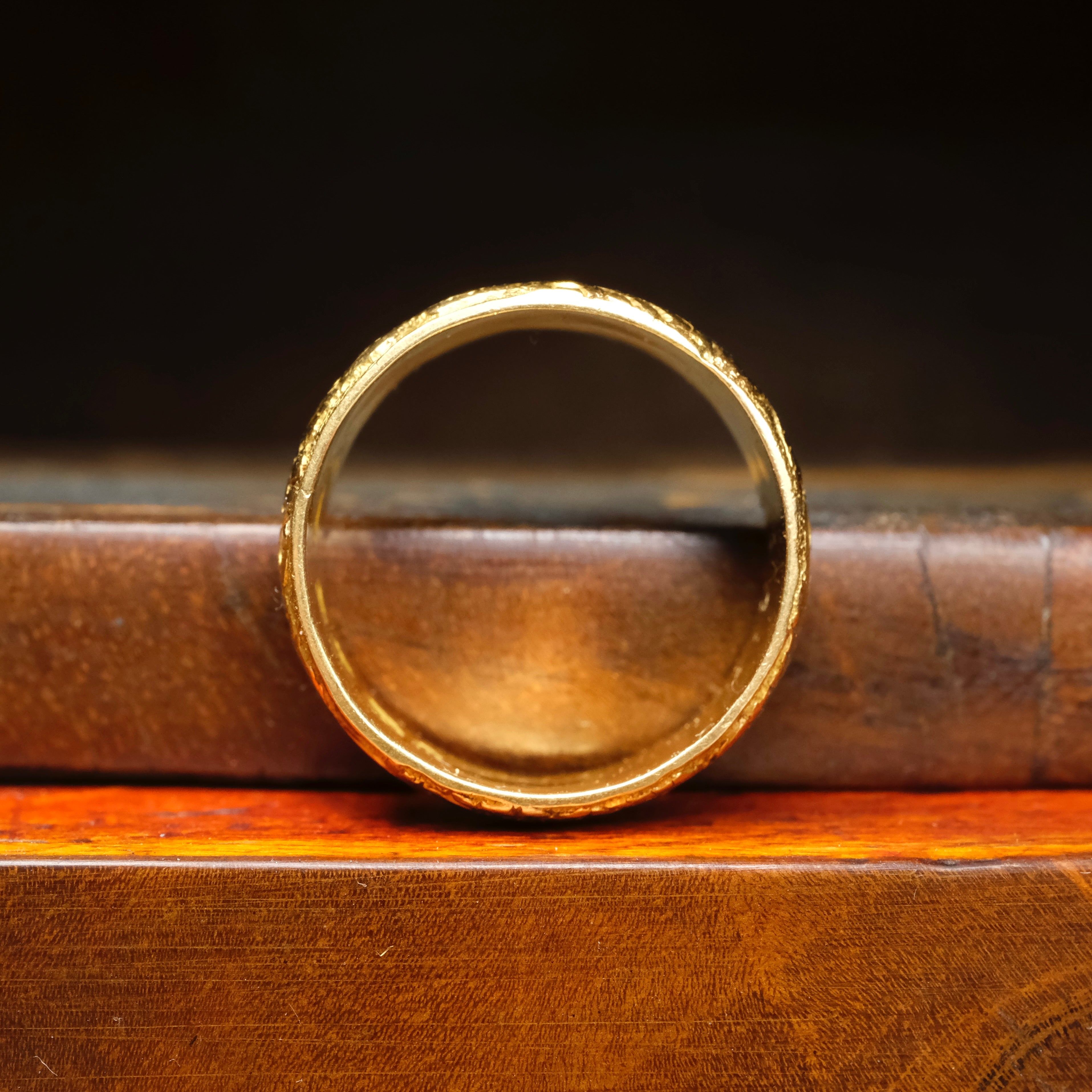 Victorian, 18ct Gold, Forget Me Not, Embossed, Wedding Band Ring, Hallmarked 1876