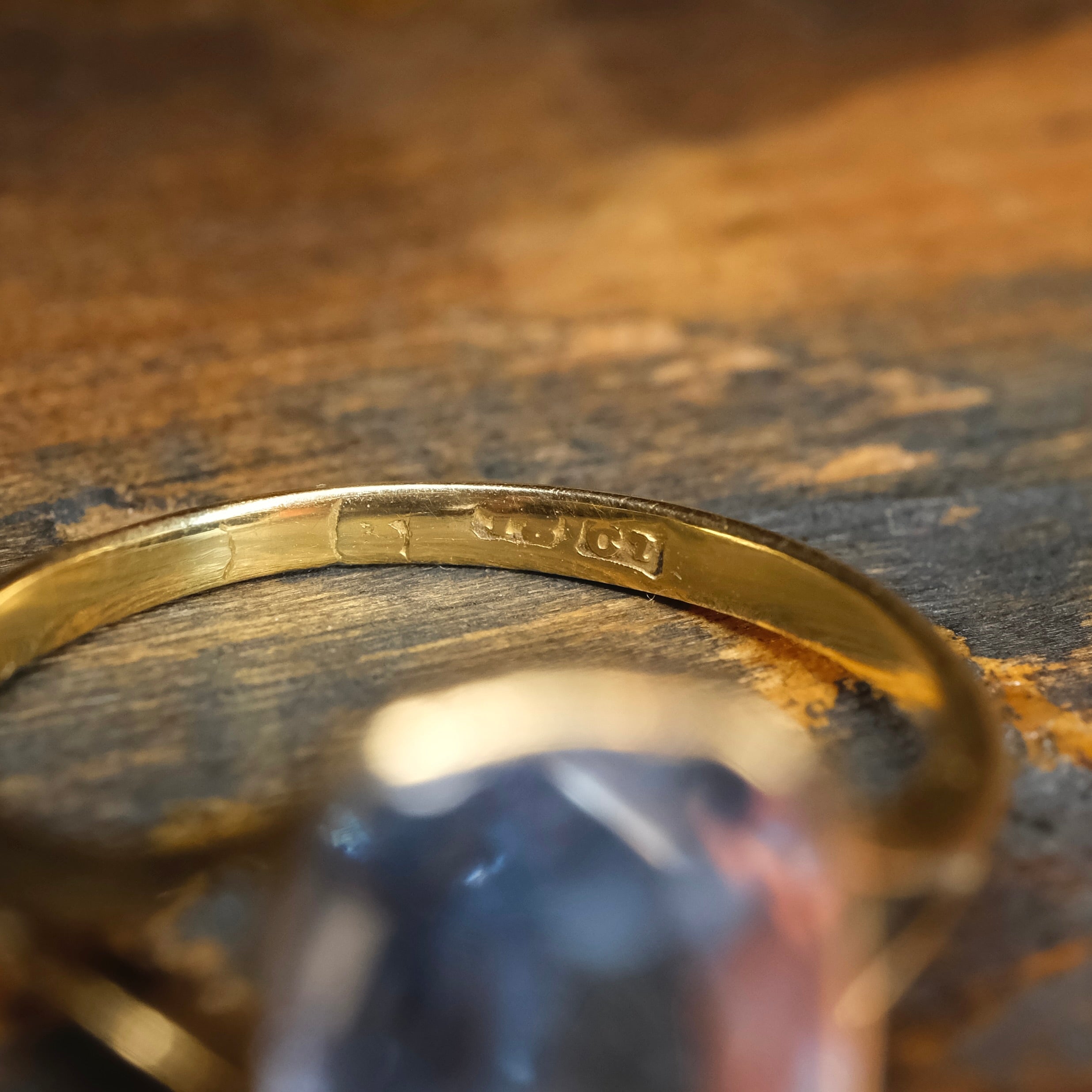 Art Deco, 18ct Gold, Bezel Set, Synthetic Blue Spinel Ring