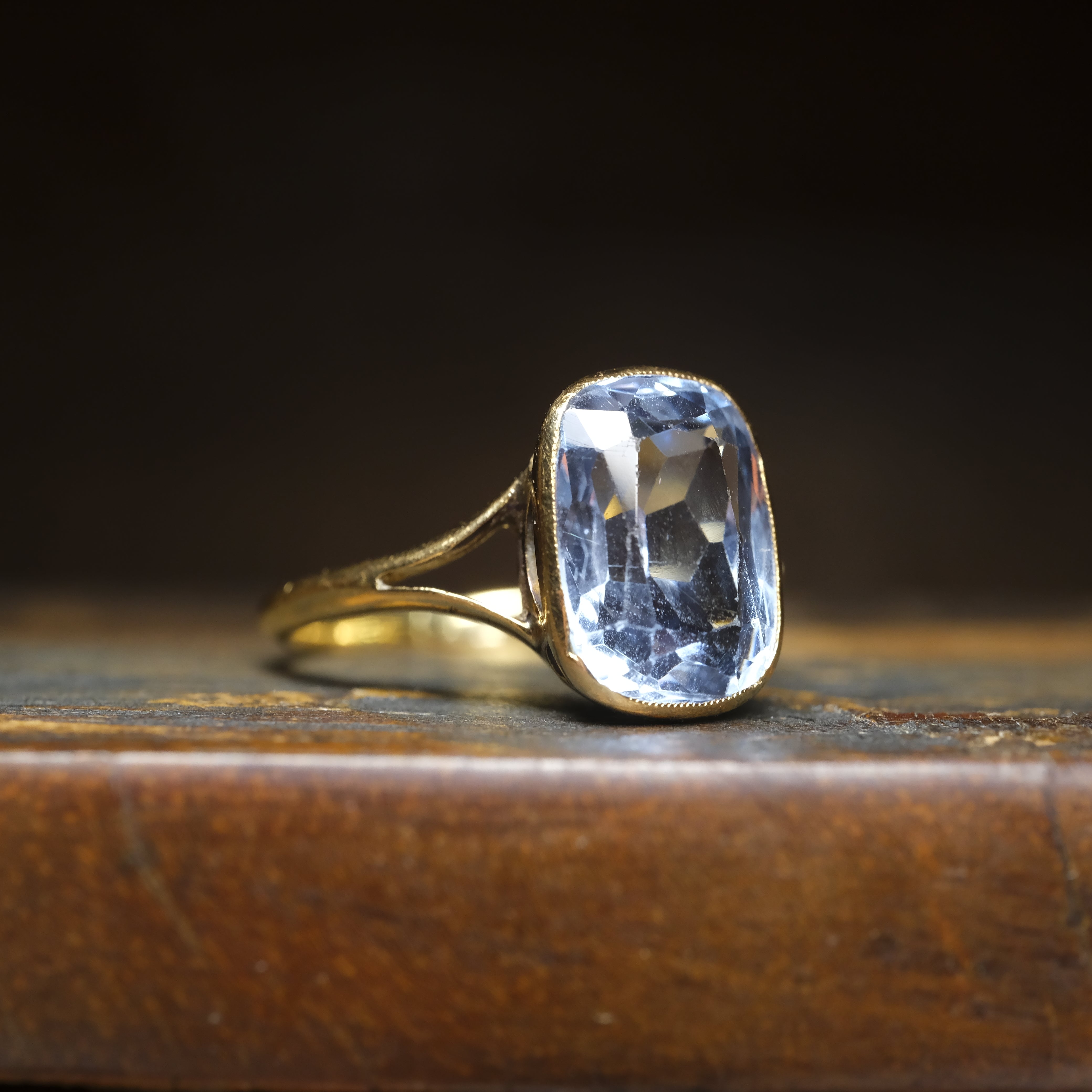 Art Deco, 18ct Gold, Bezel Set, Synthetic Blue Spinel Ring