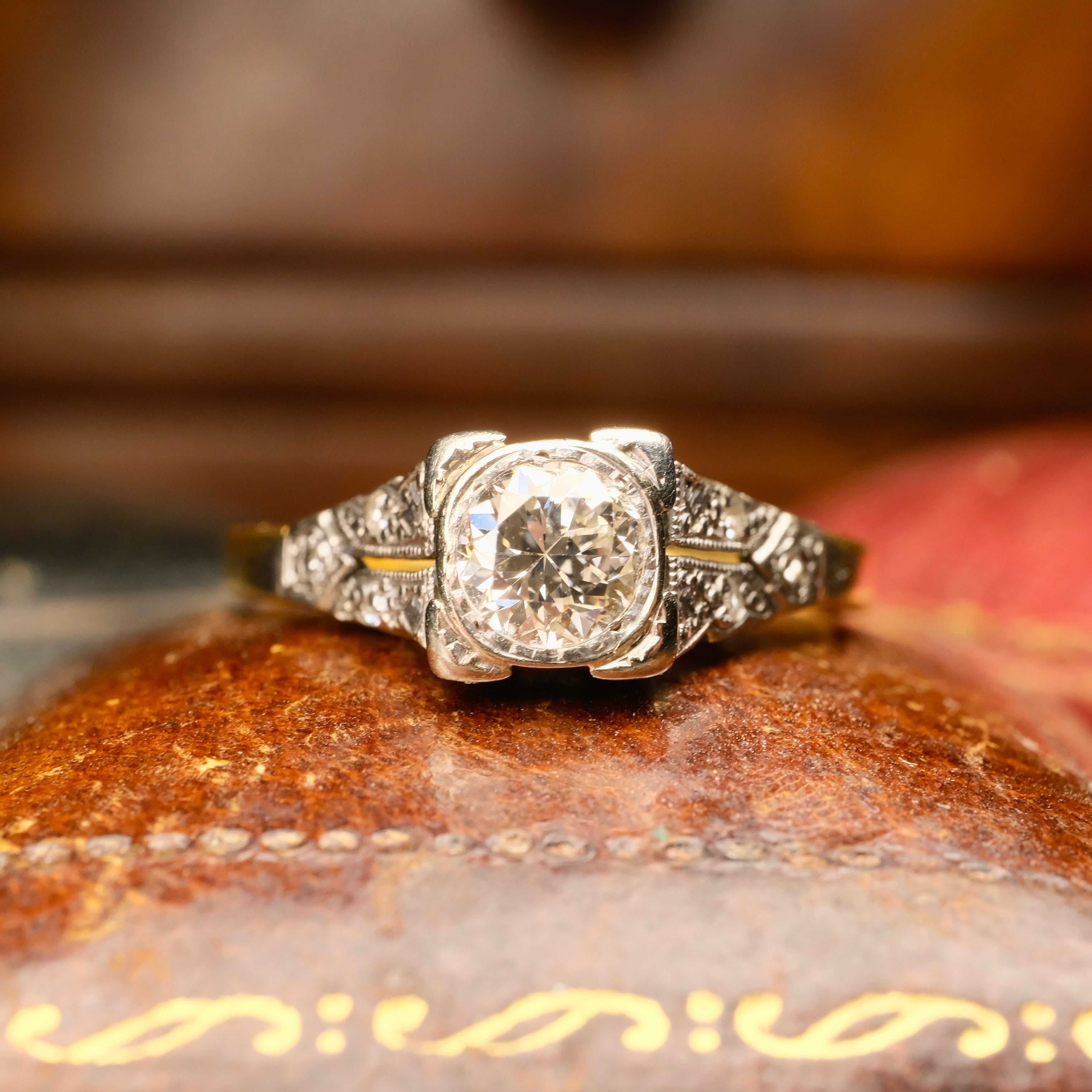 Original Art Deco, 18ct Gold & Platinum, Diamond Solitaire Ring With Diamond Shoulders