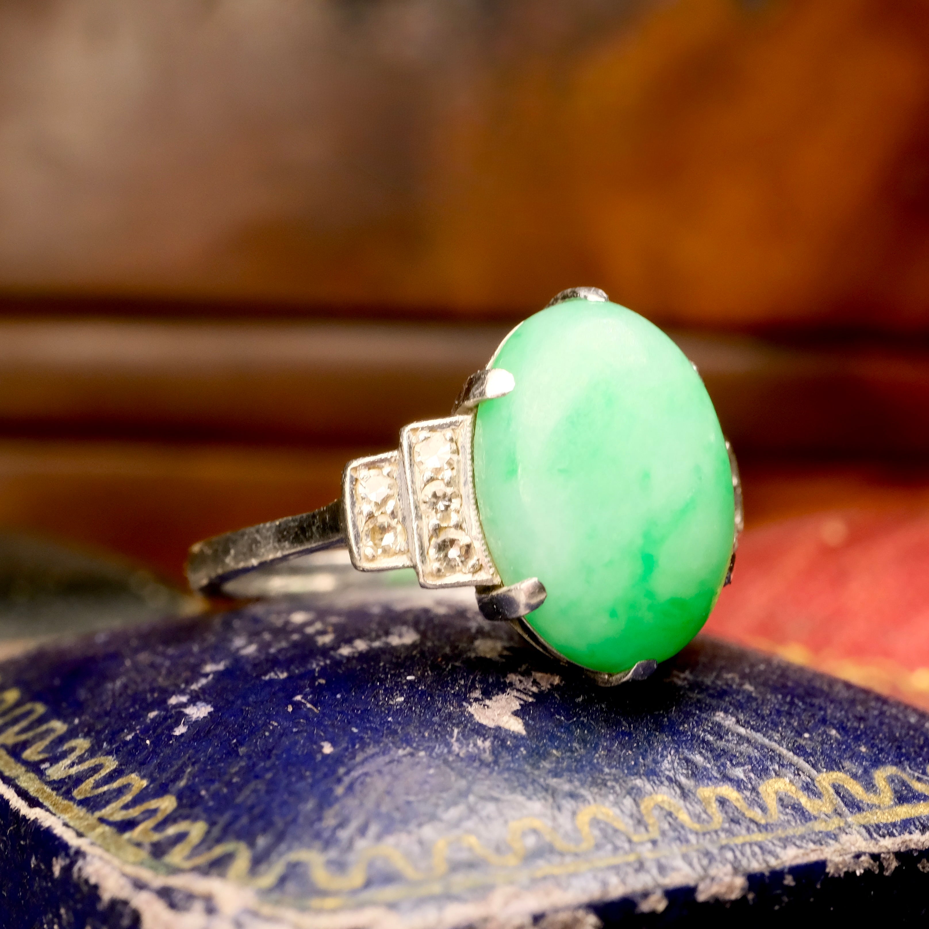Art deco 18ct White Gold and Platinum, Jade Cabochon & Diamond Ring c1930s
