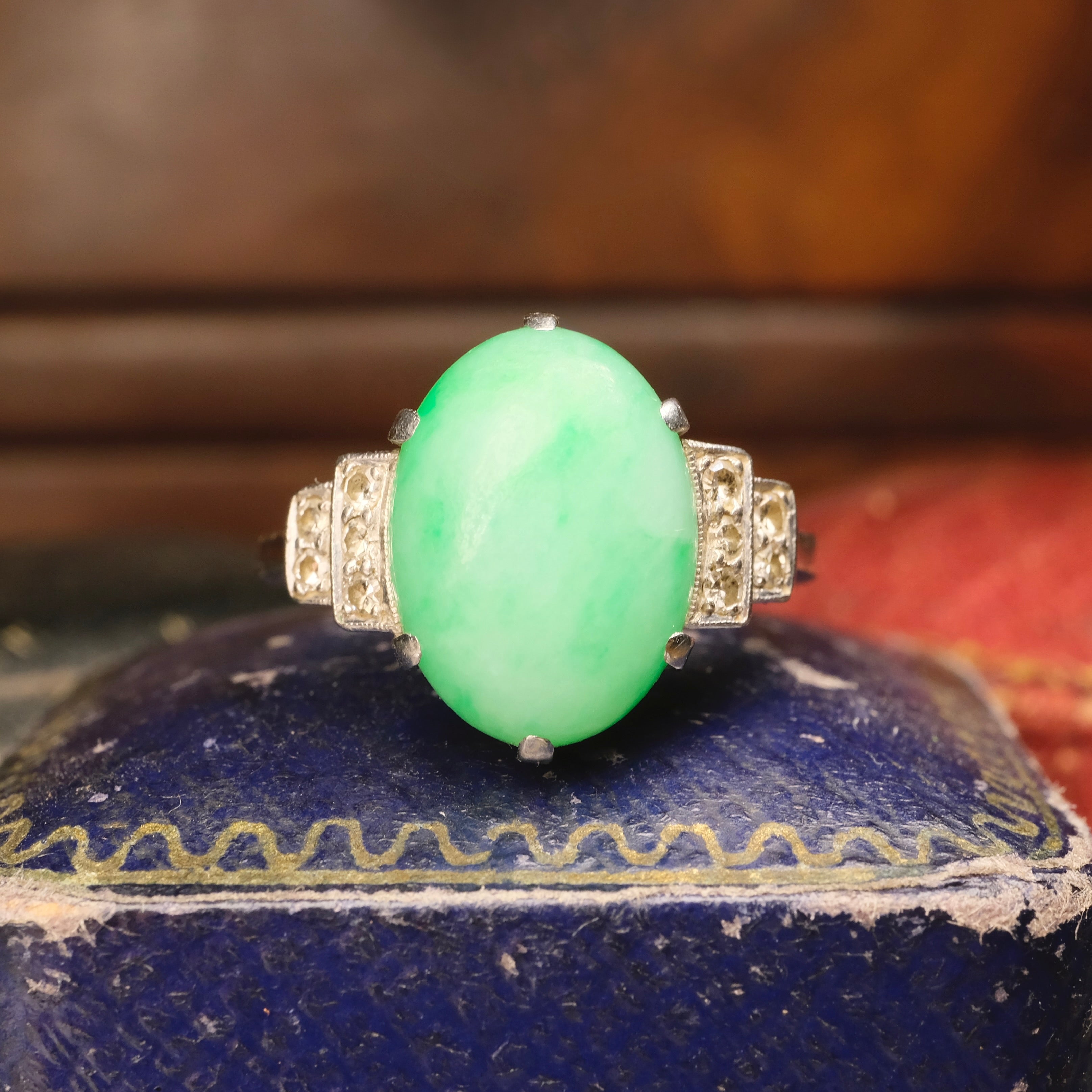 Art deco 18ct White Gold and Platinum, Jade Cabochon & Diamond Ring c1930s