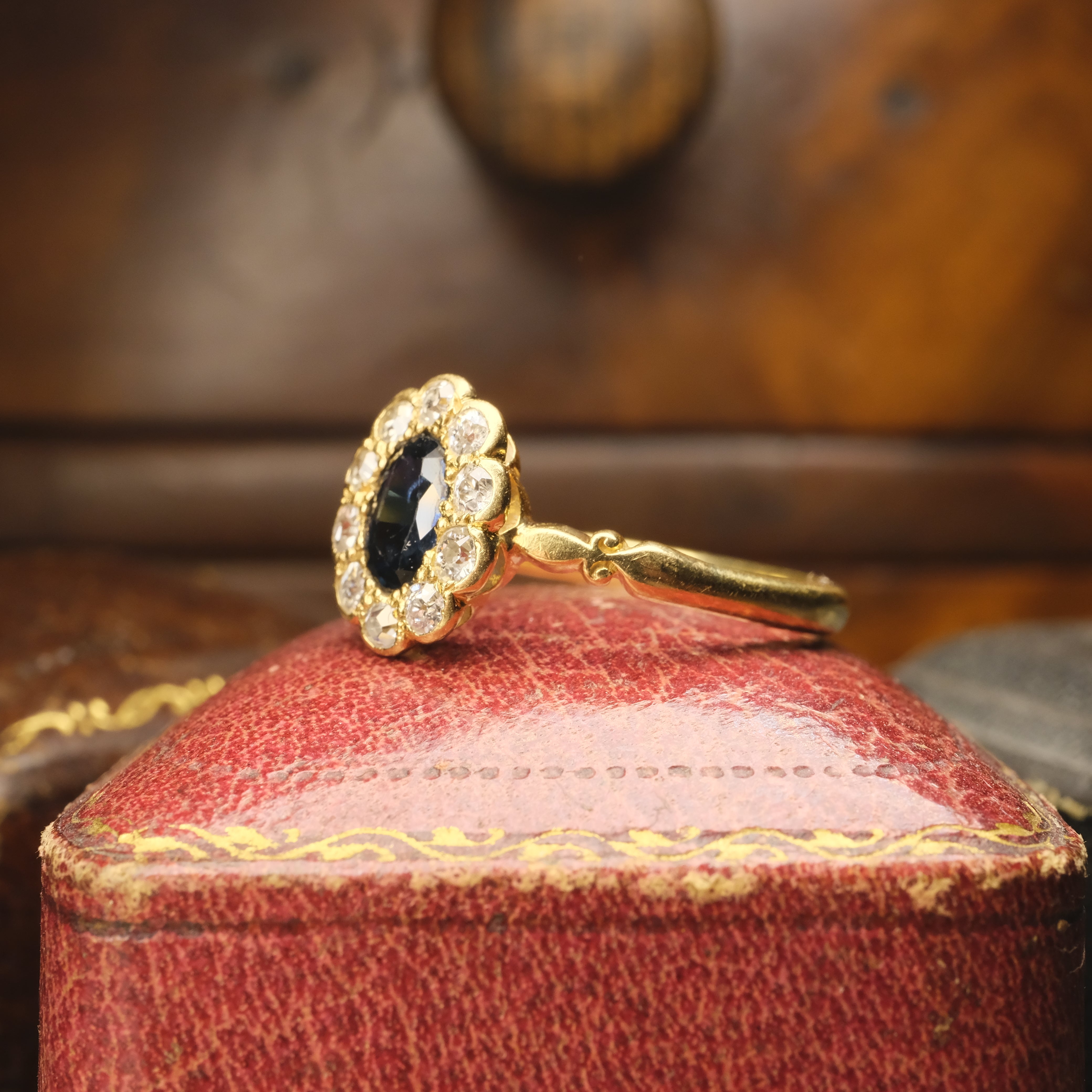 Antique 18ct Gold, Old Cut Diamond & Sapphire Cluster Ring