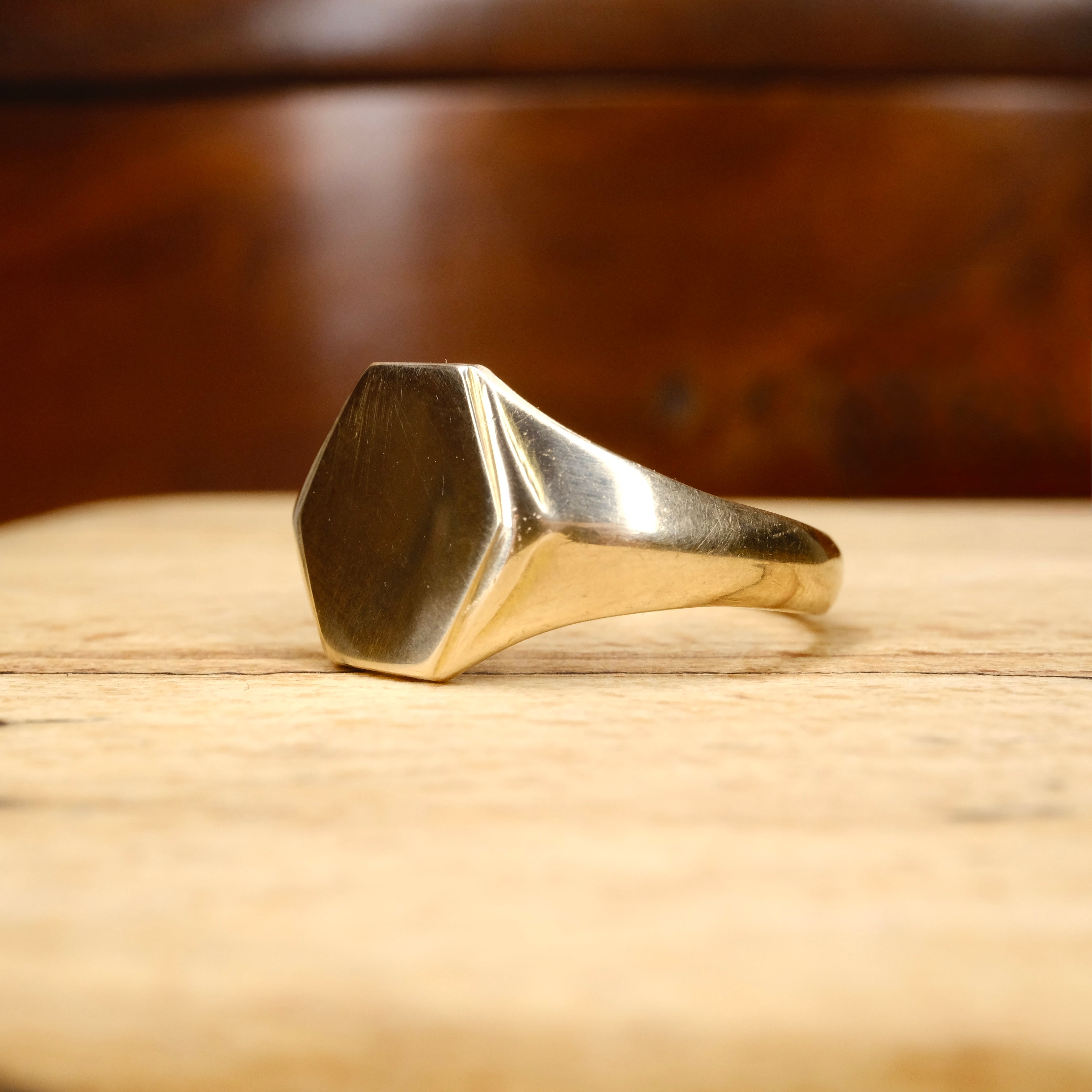 1950s, Gents, 9ct Gold, Hexagonal Signet Ring