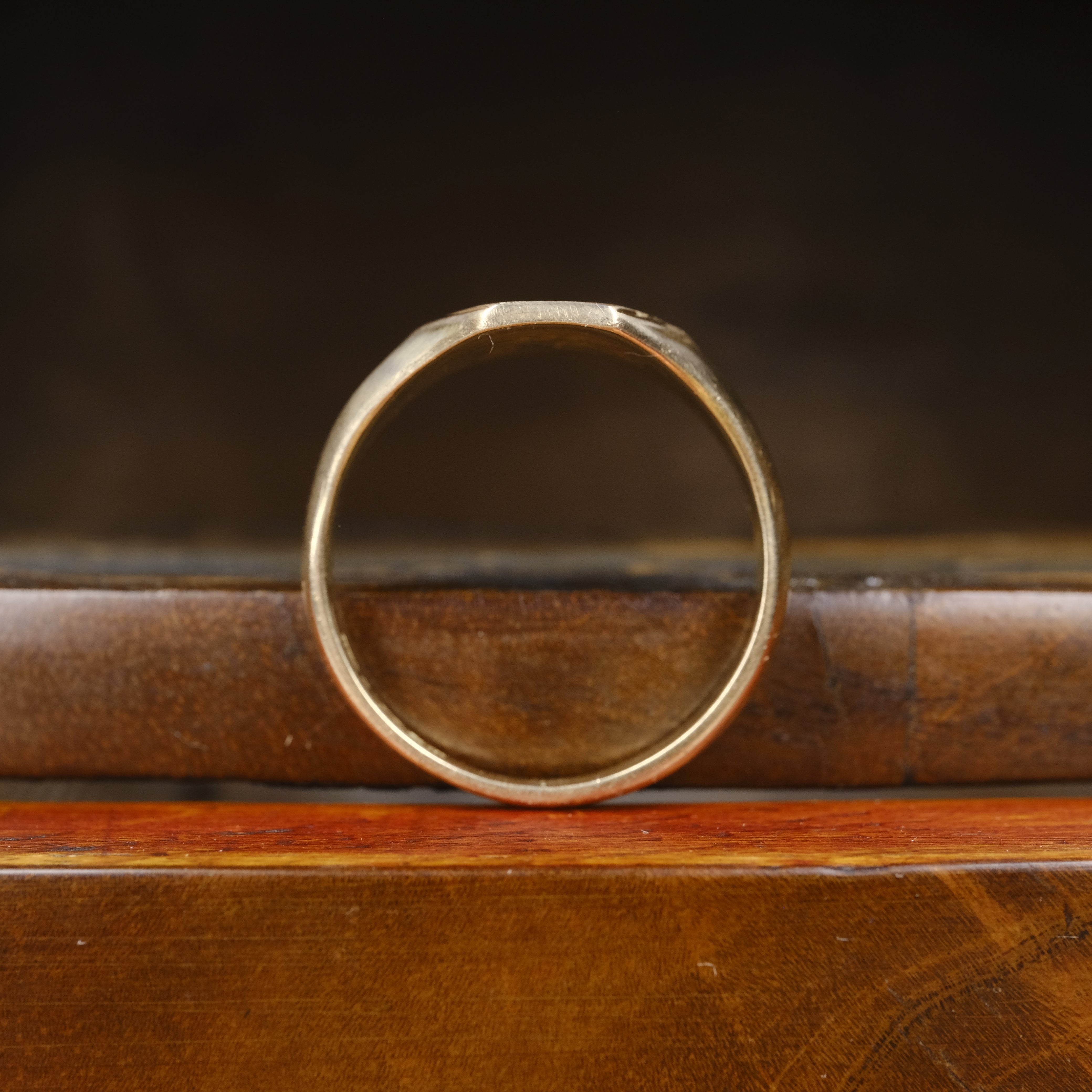 1950s, Gents, 9ct Gold, Hexagonal Signet Ring
