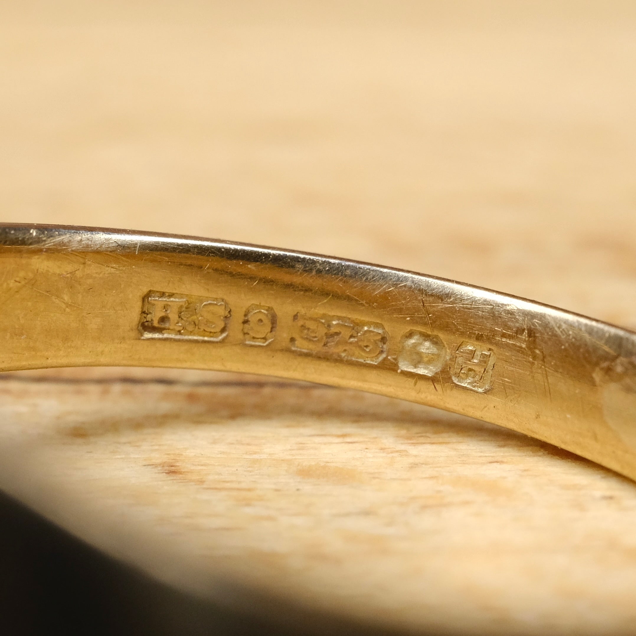 1950s, Gents, 9ct Gold, Hexagonal Signet Ring
