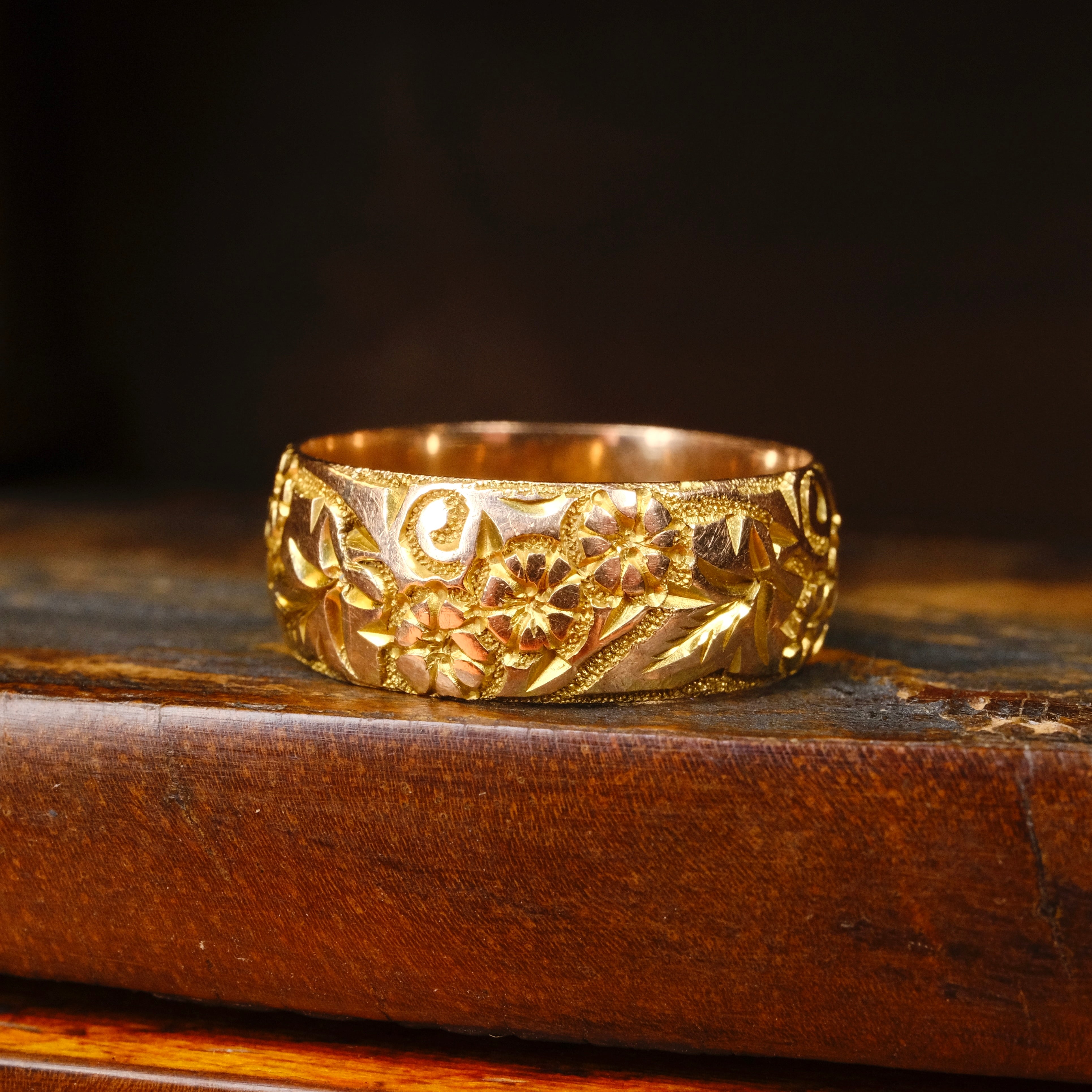 Antique, Edwardian, 9ct Gold, Forget Me Not, Embossed, Wedding Band Ring