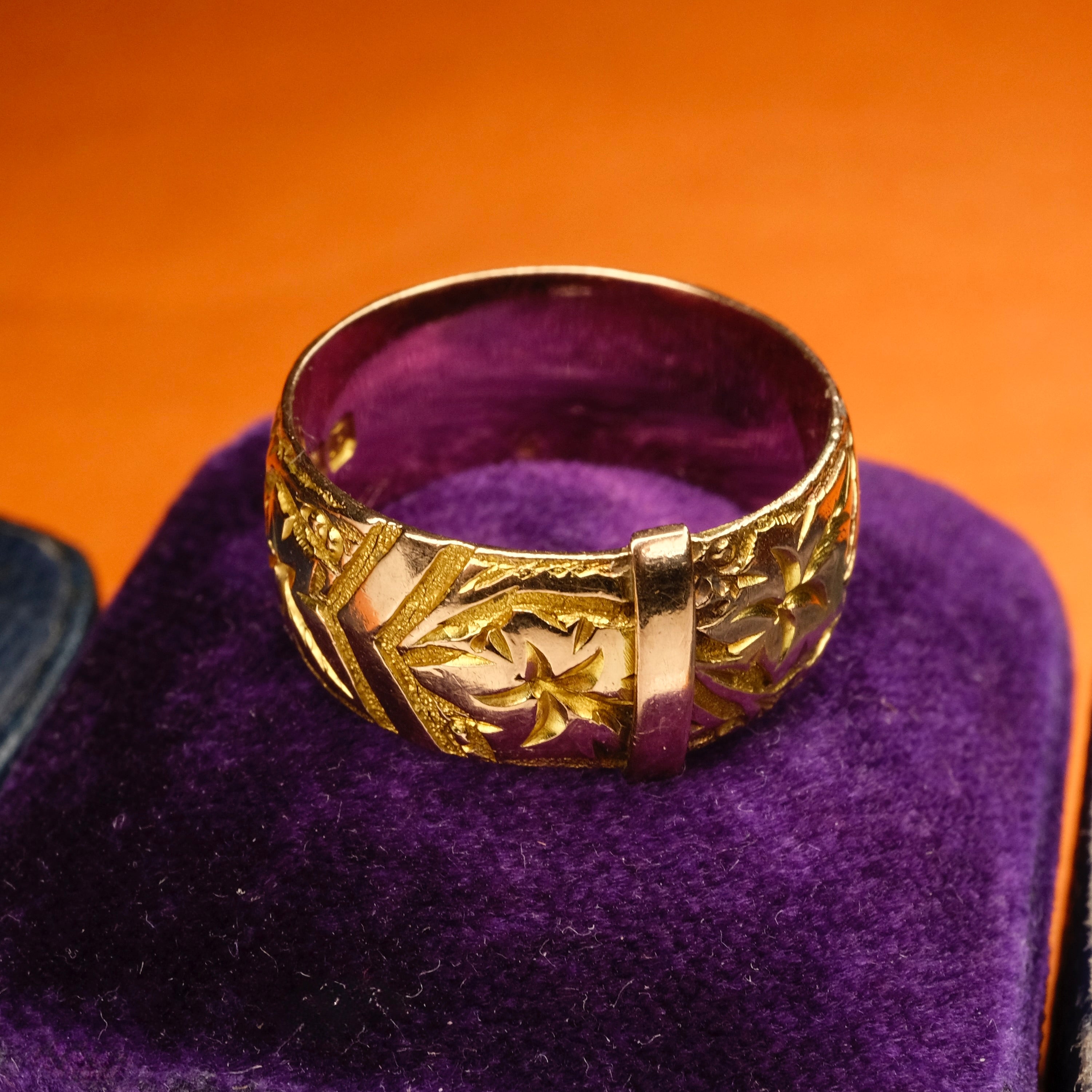 Antique, 9ct Gold Ivy Buckle Ring, Hallmarked 1914