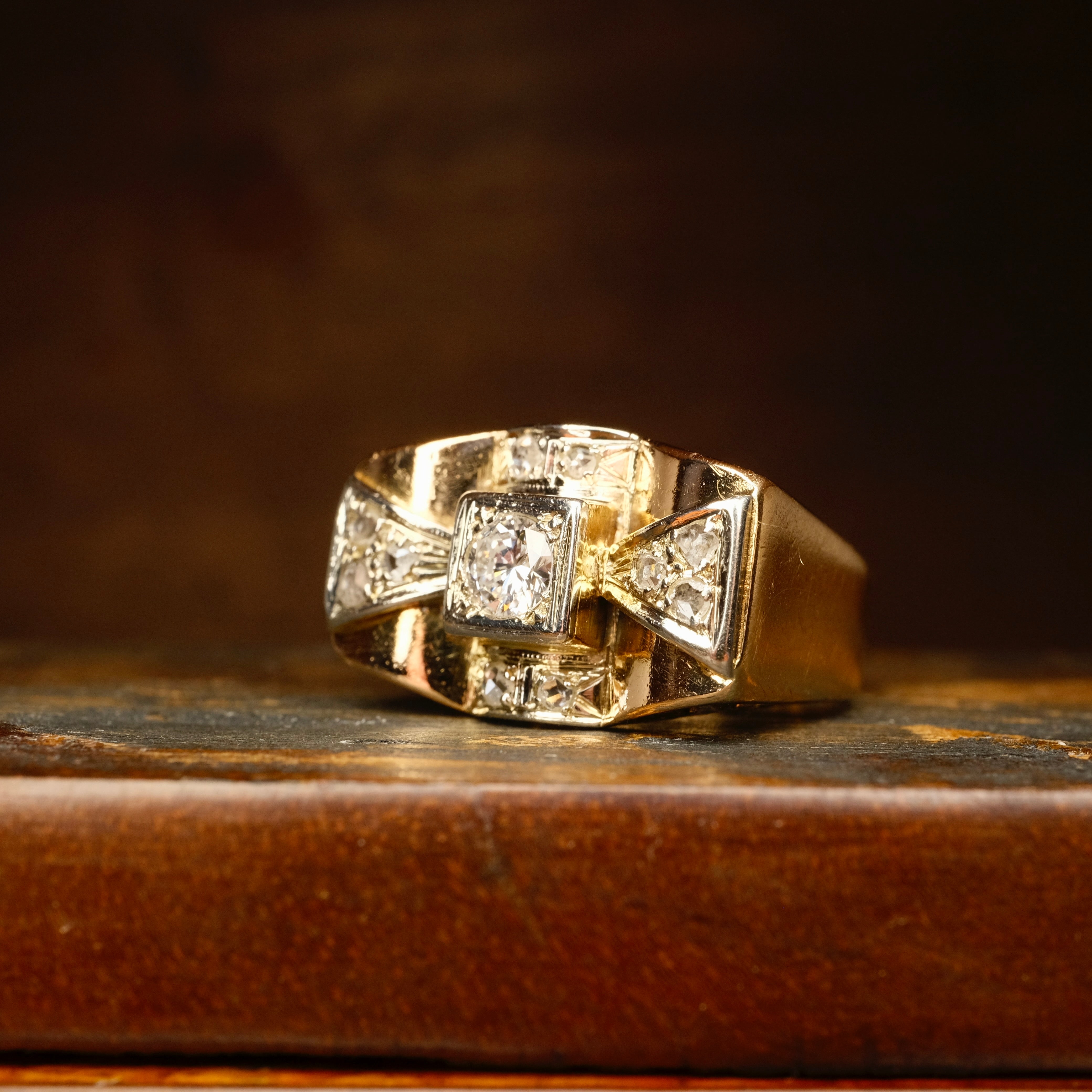 1940s, 18ct Gold & Platinum, Diamond Cocktail Tank Ring c1945