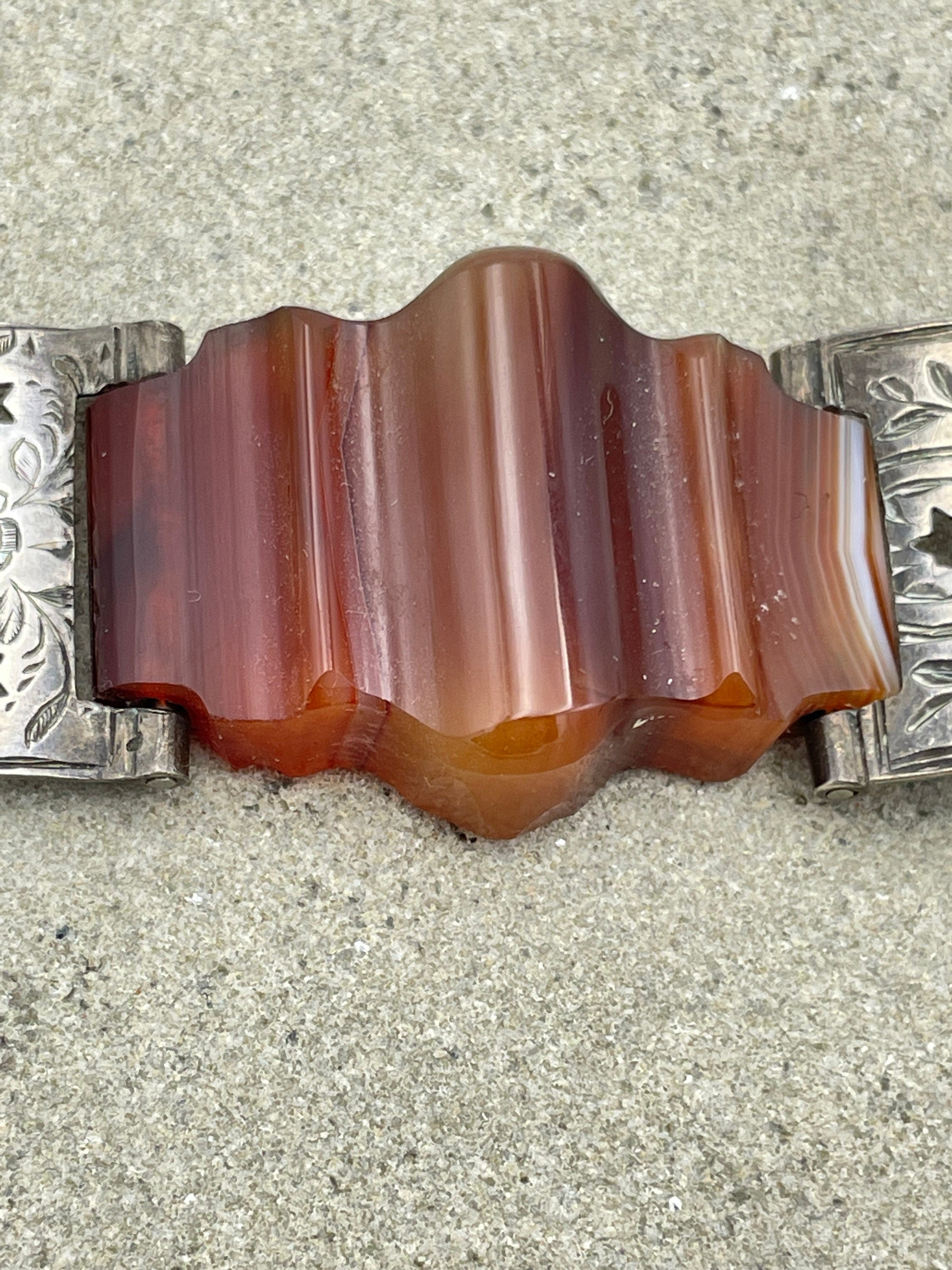 Victorian agate silver belt buckle bracelet c1880s