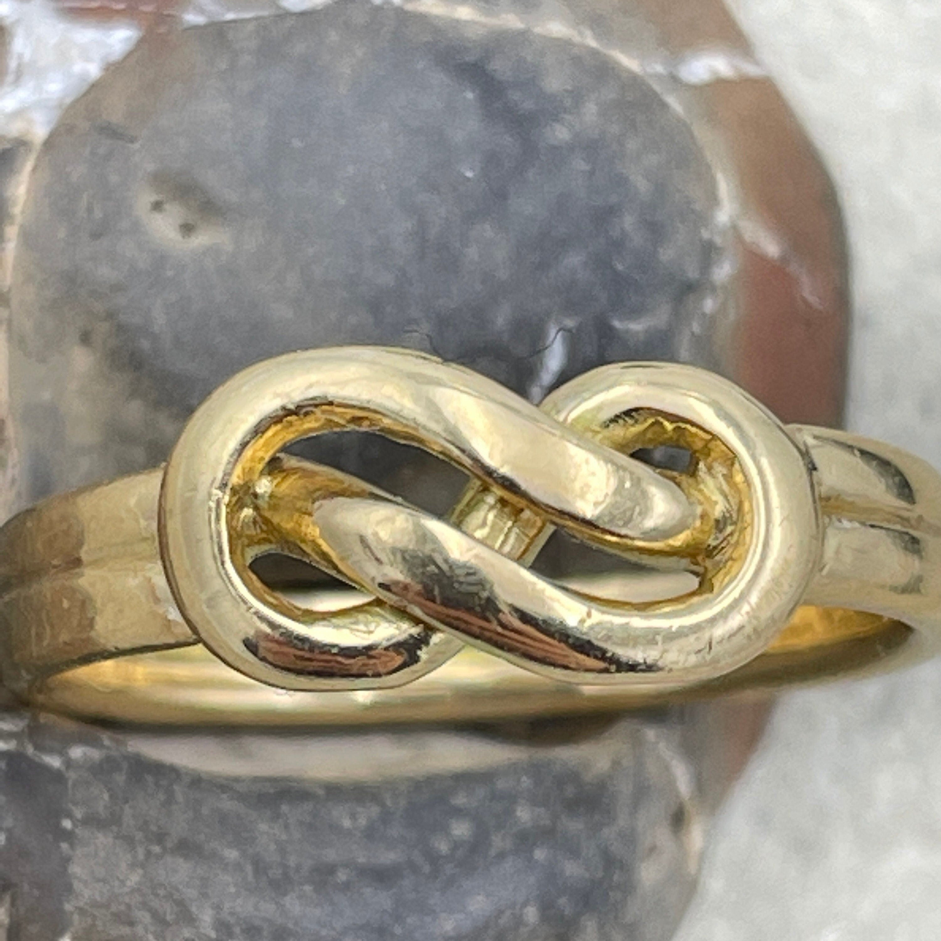 Victorian 18ct Gold infinity knot ring c1890
