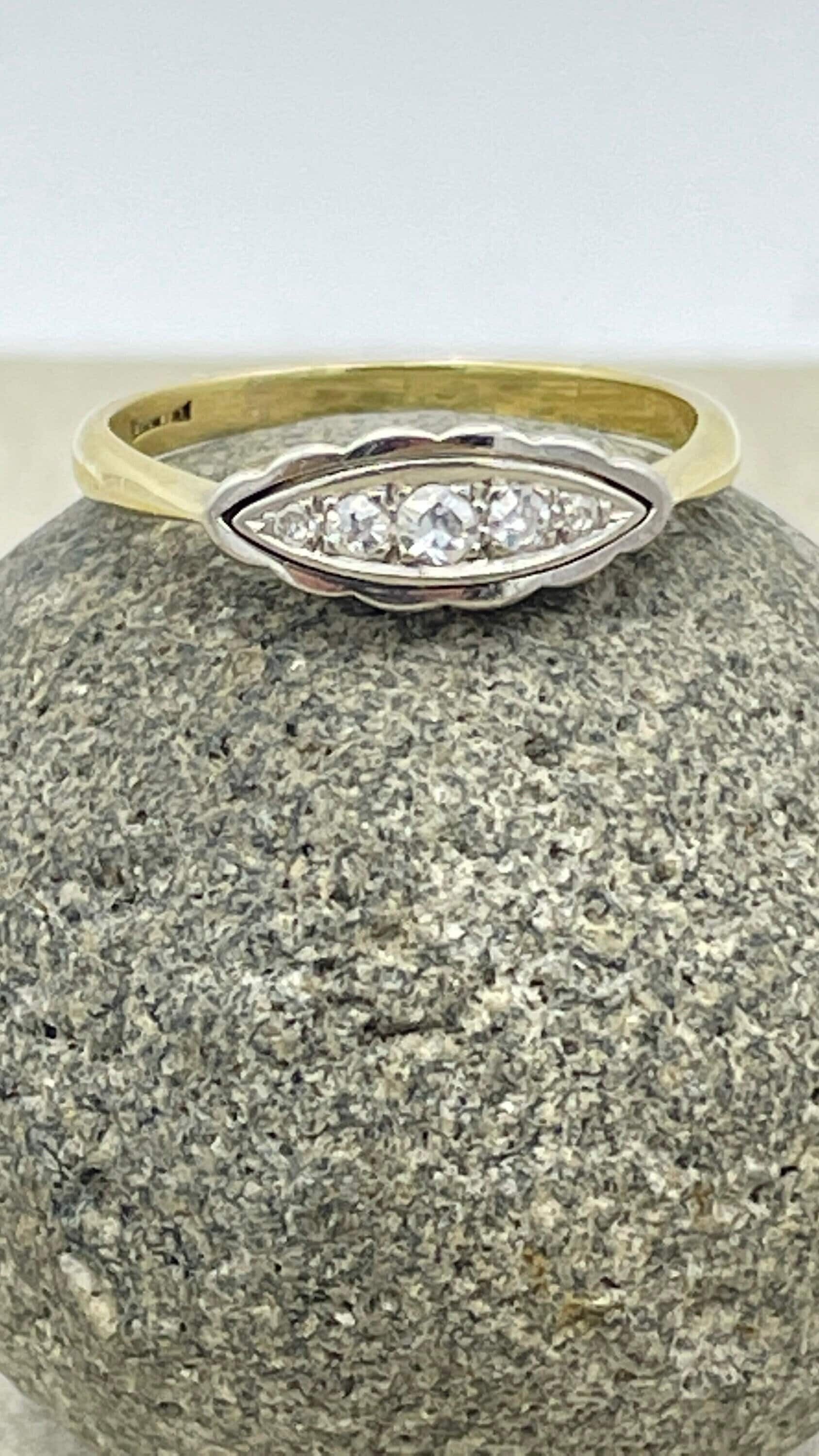 Original art deco vintage 18ct gold & platinum old cut diamond ring, c1920s
