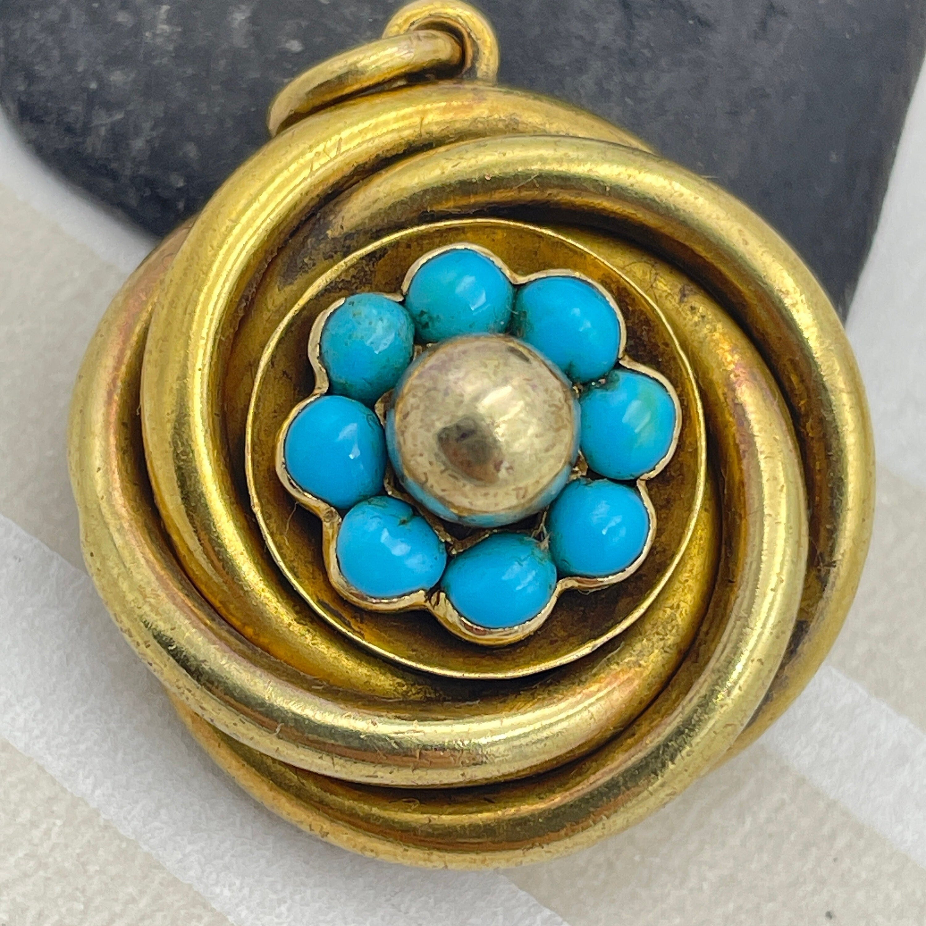 Victorian 15ct gold & turquoise pendant locket