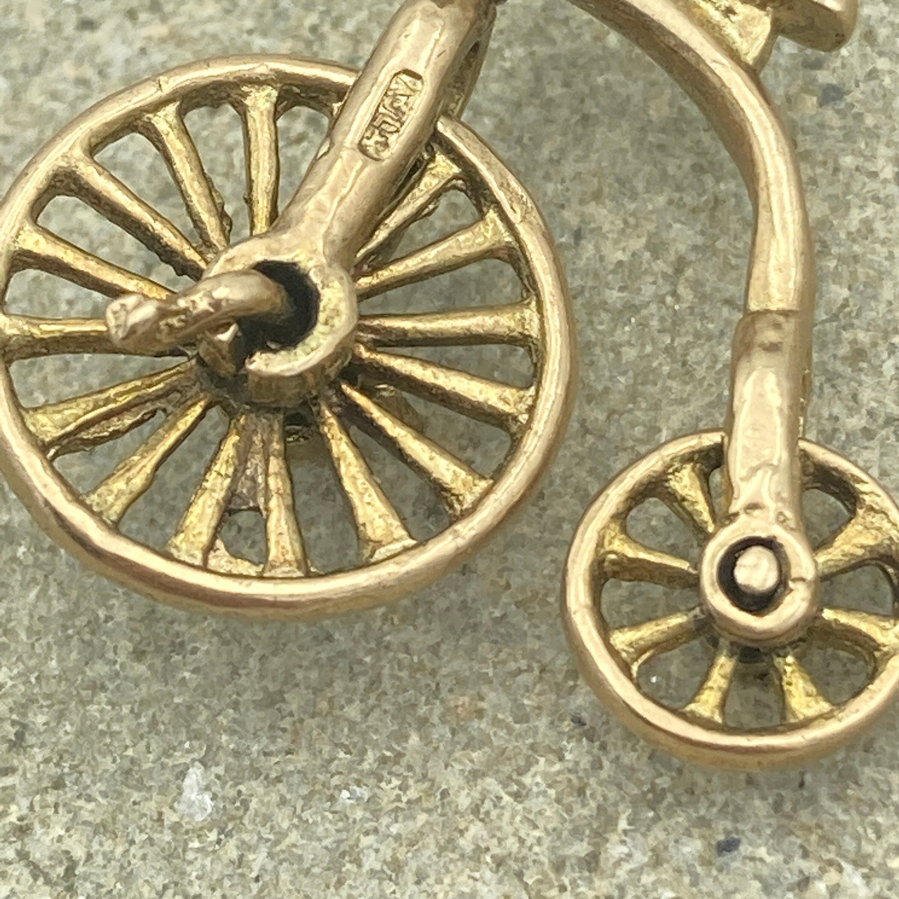 Vintage solid 9ct gold penny farthing bicycle charm / pendant hallmarked london 1963 9k gold 3d charm