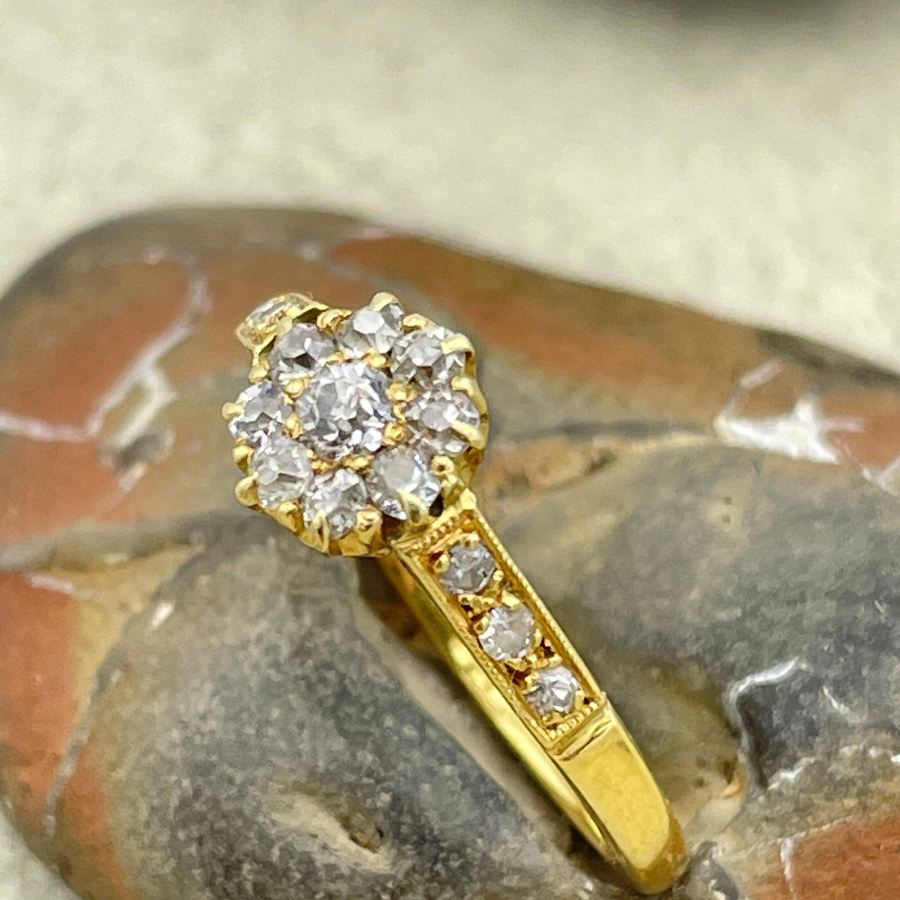 Antique 18ct gold old cut diamond cluster ring, diamond shoulders, c1910