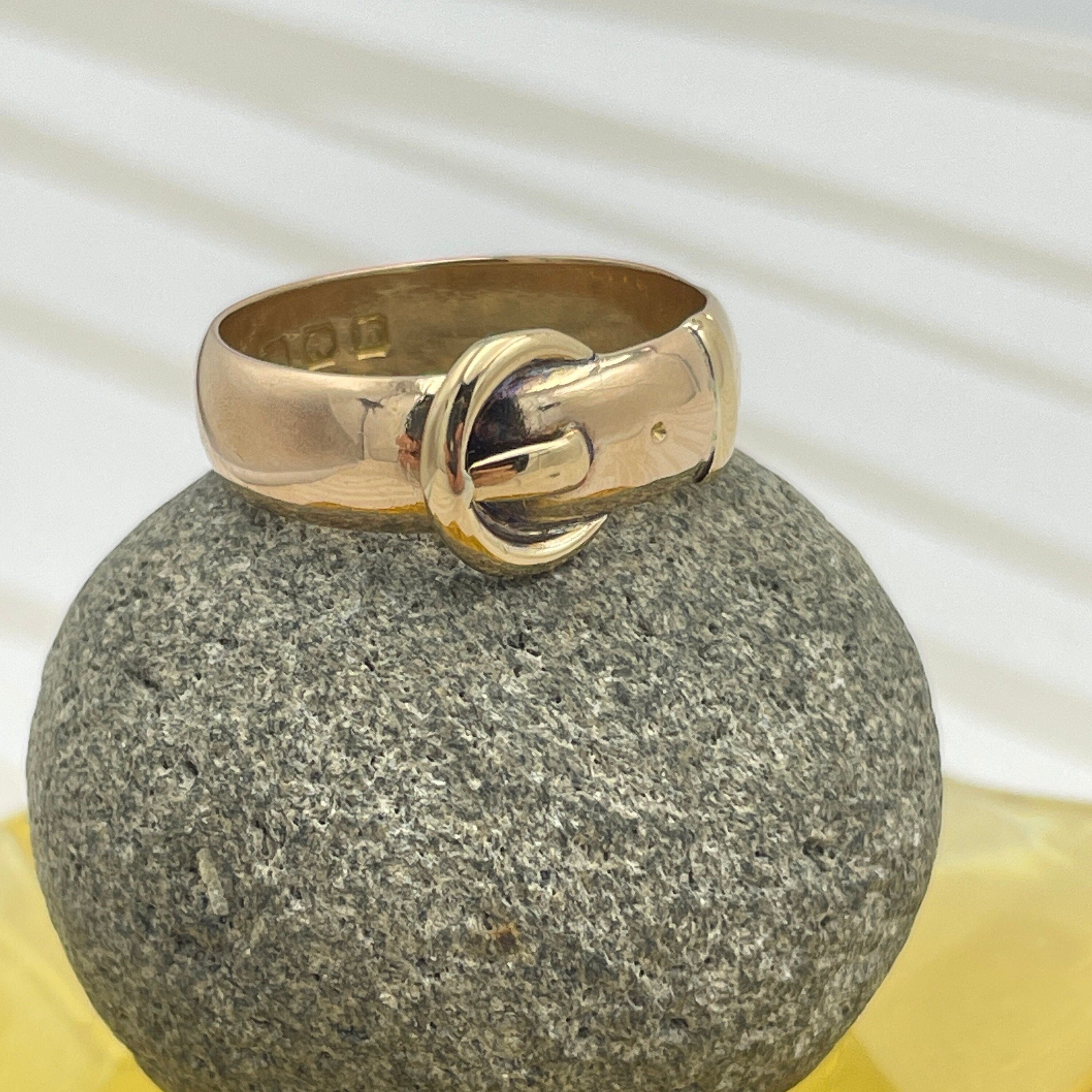 Edwardian 18ct gold, gents heavy buckle wedding band ring,