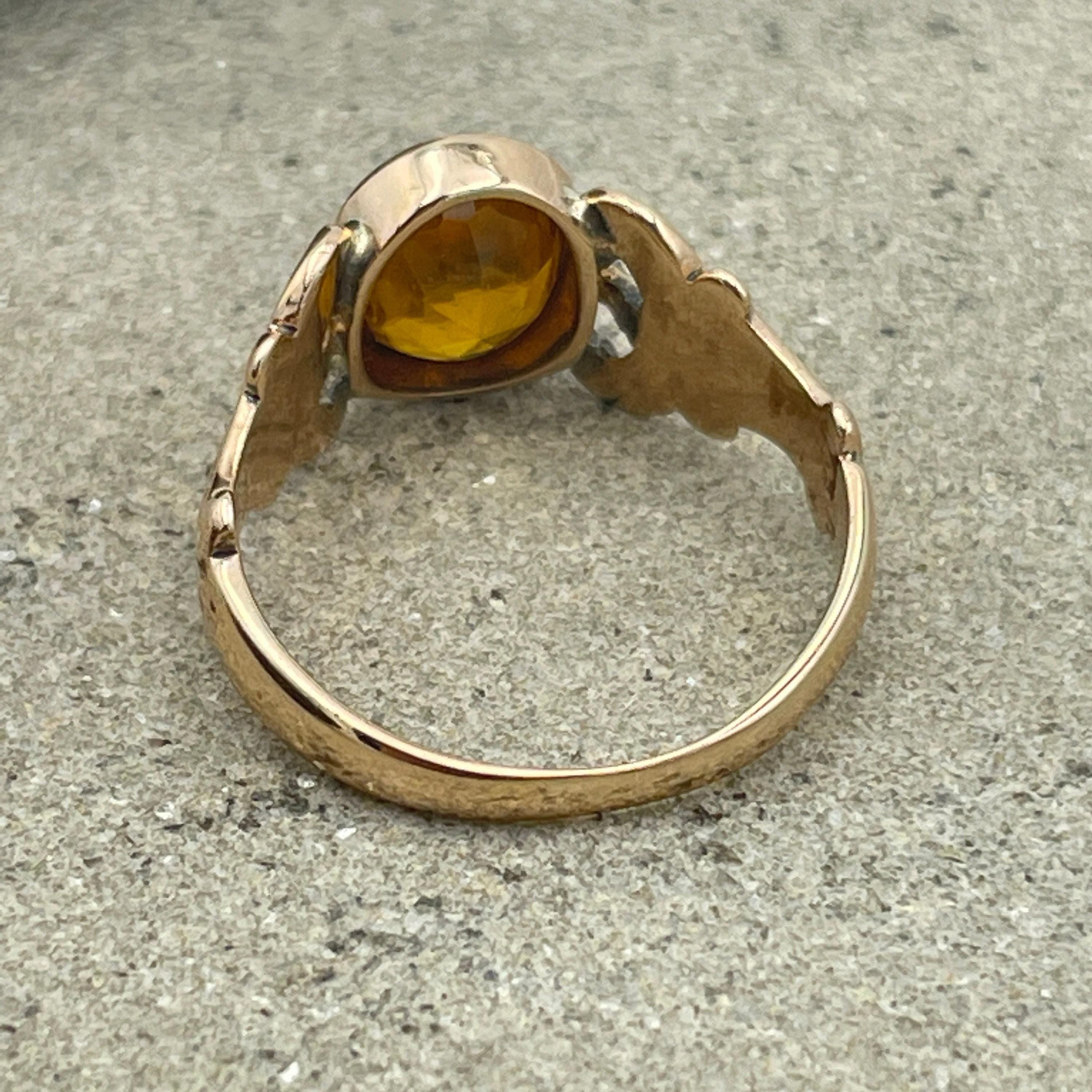 Antique 9ct Gold Citrine Paste Ring