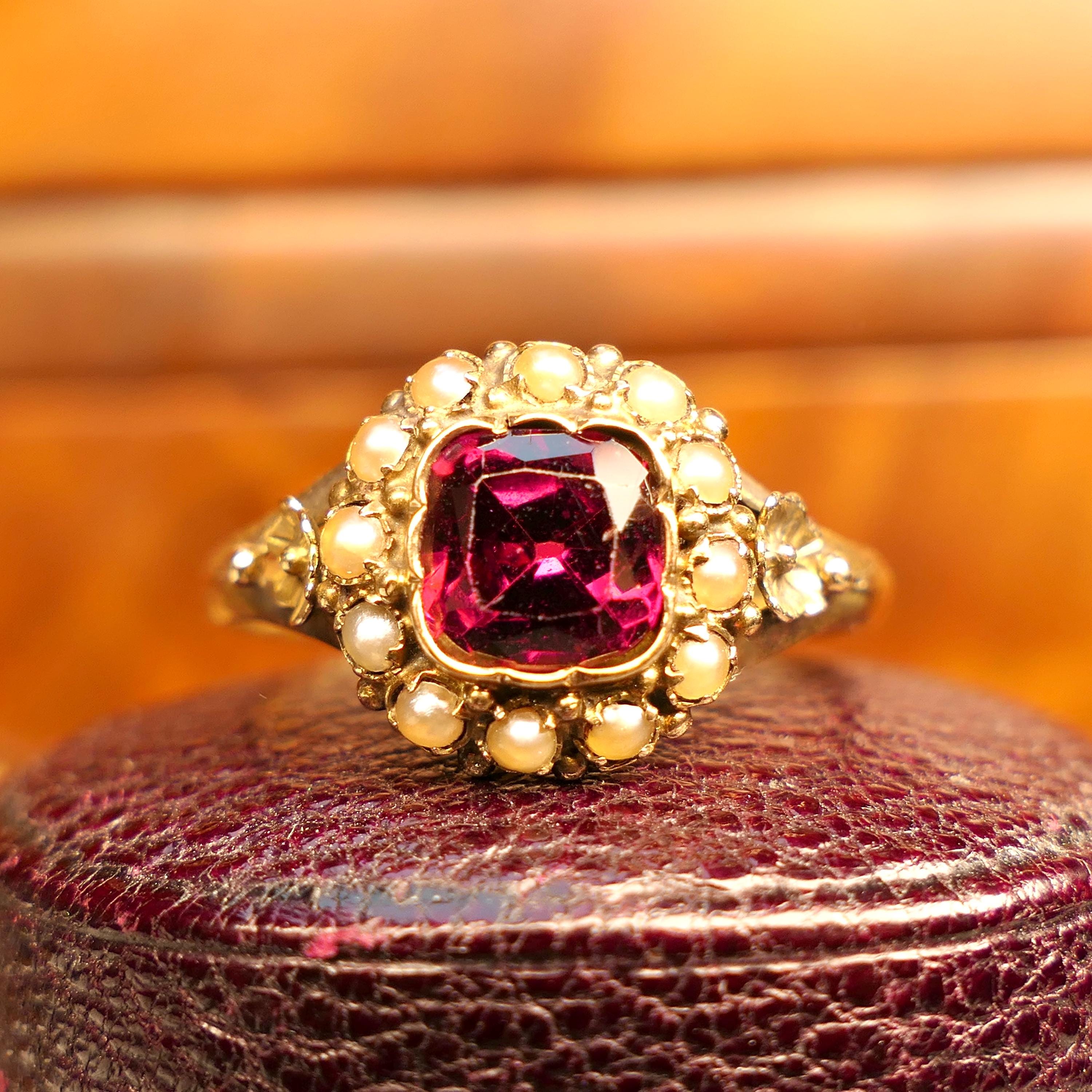 Victorian 15ct Gold Almandine Garnet Split Pearl Cluster ring