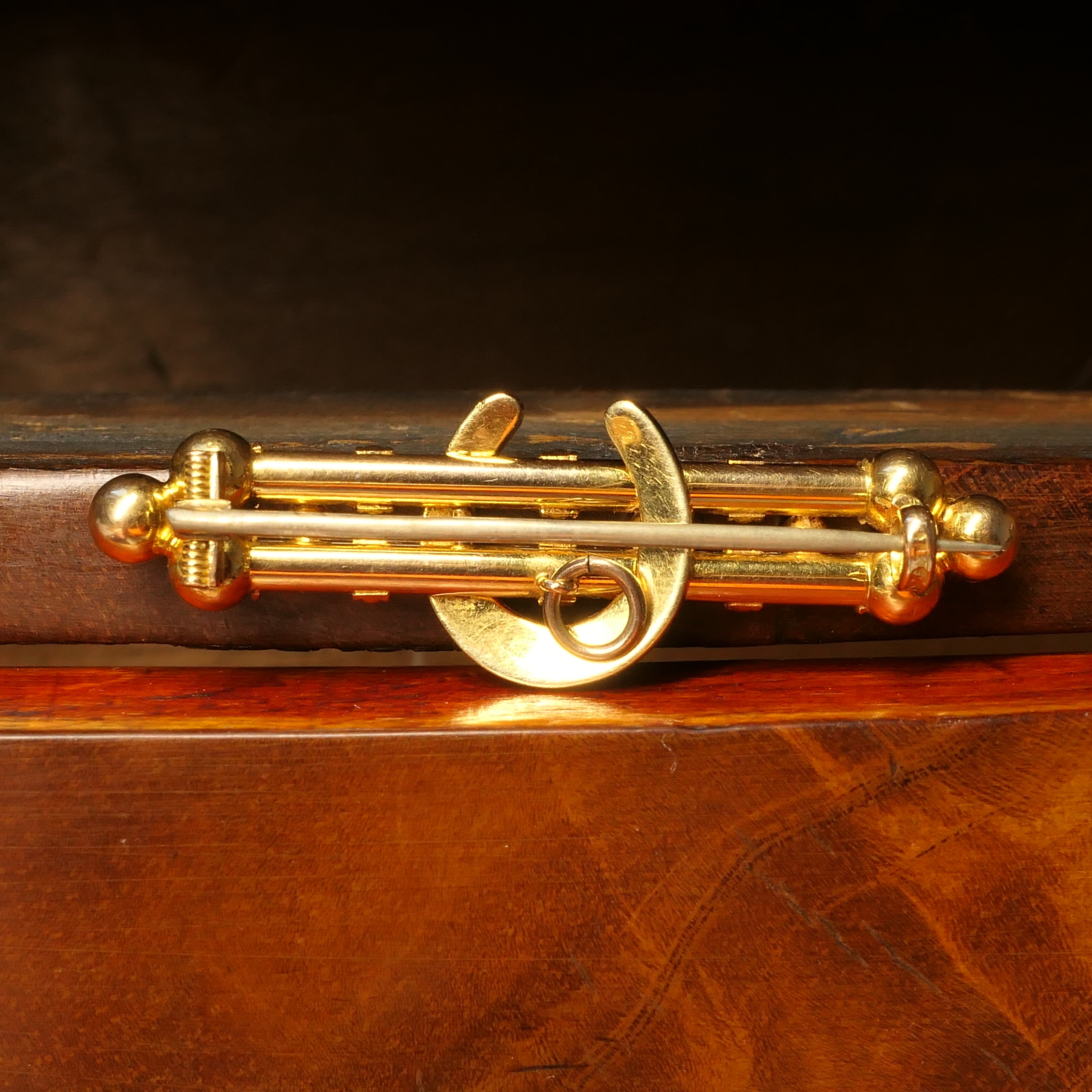 Antique, Alabaster & Wilson, 15ct Gold & Split Pearl, Horseshoe Brooch