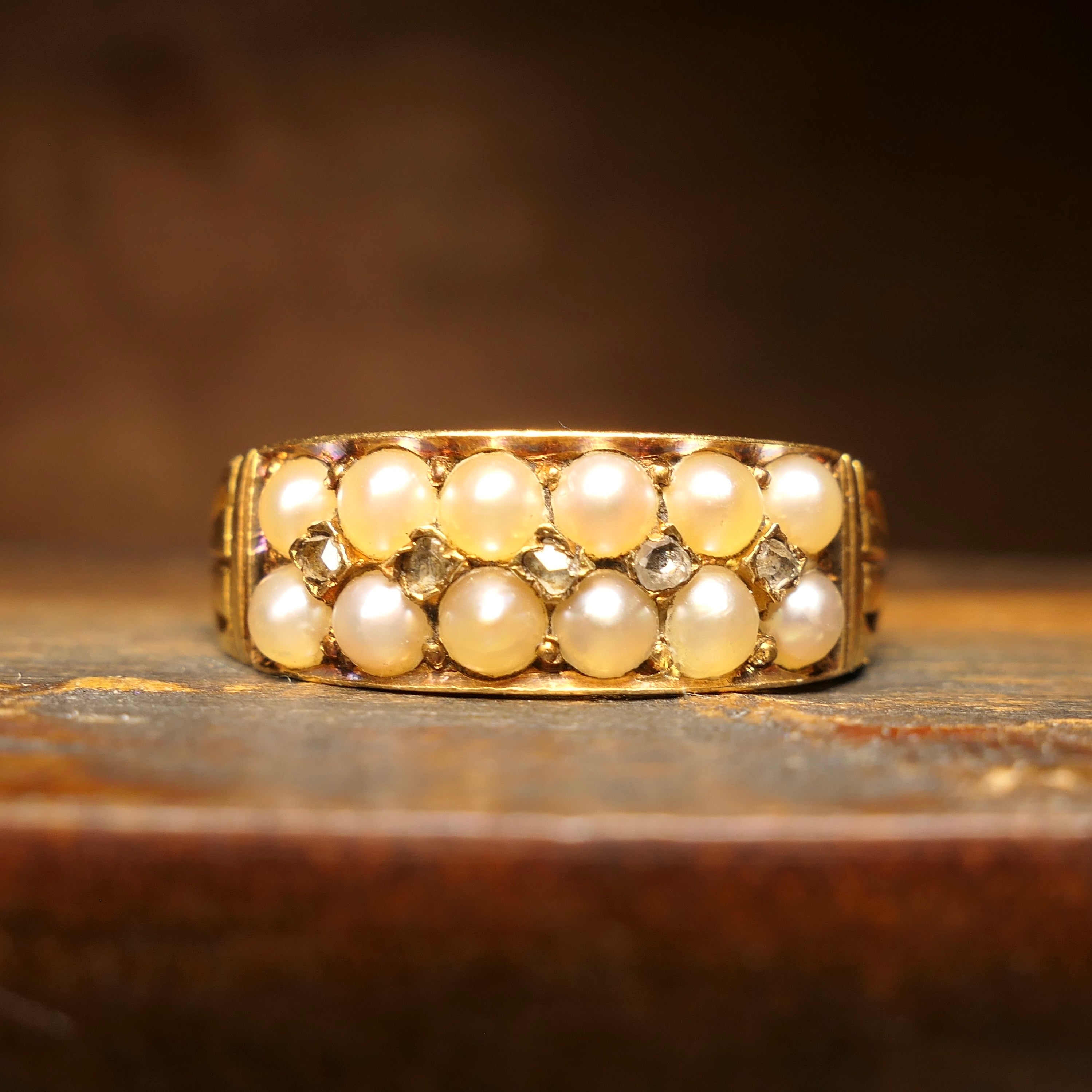 Victorian, 18ct Gold, Rose Cut Diamond & Split Pearl ring, Hallmarked In 1883