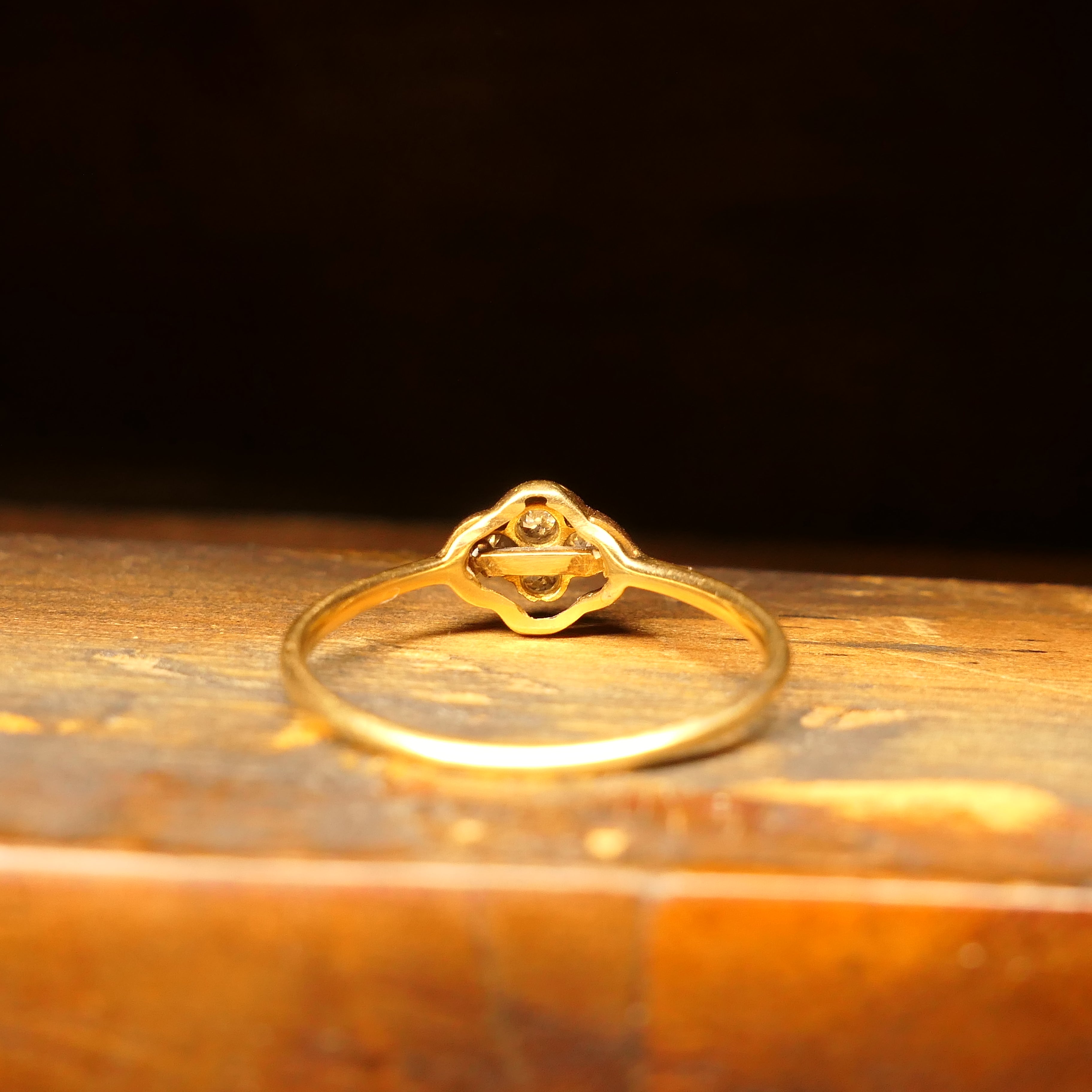 Antique, 18ct Gold & Platinum, Old Cut Diamond Ring