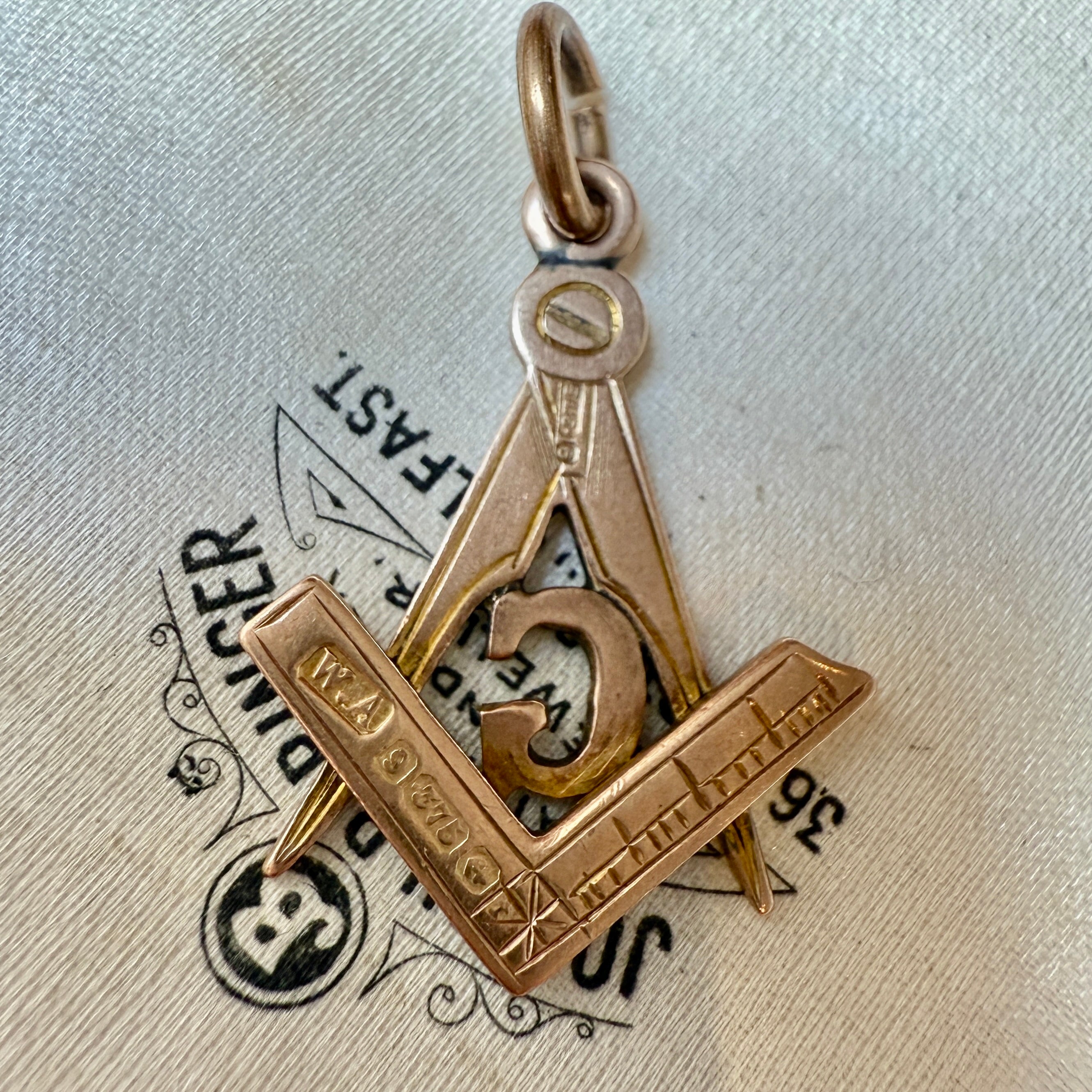 Antique, Edwardian 9ct Gold Masonic Pendant, Hallmarked in 1905