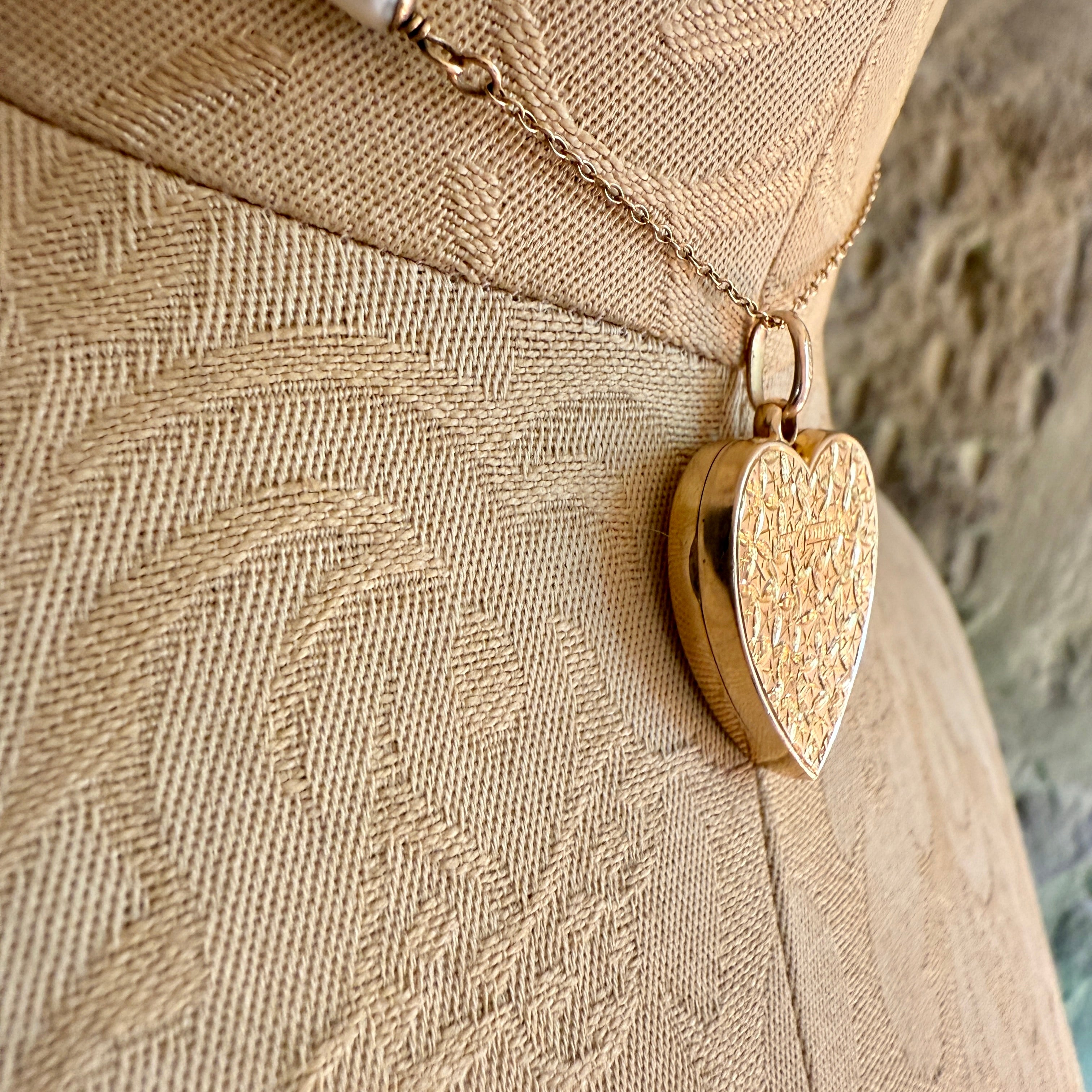 Antique 9ct Gold Heart Locket Pendant, Hand Engraved With Ivy Motifs, Hallmarked in 1897