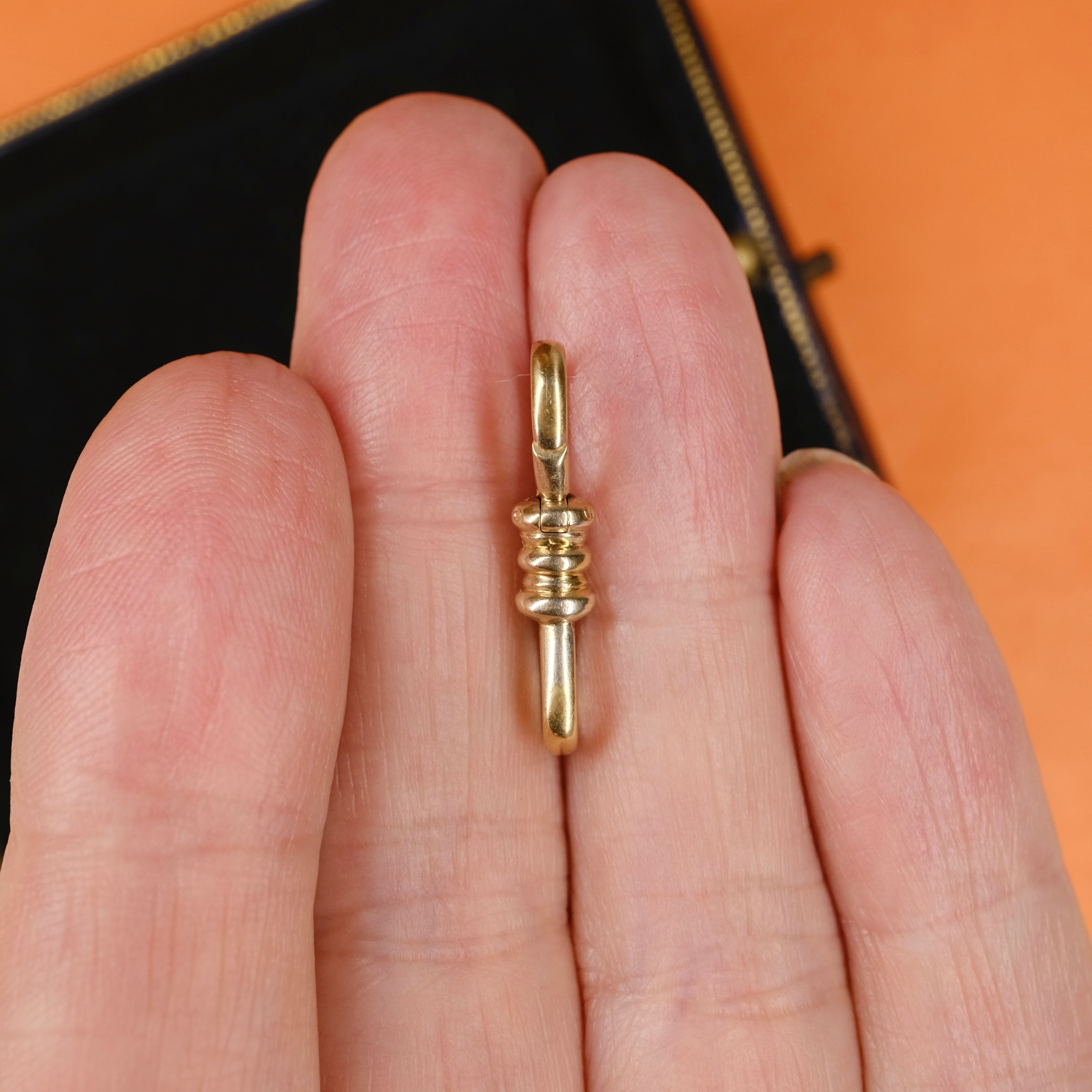 Antique 18ct Gold, Very Rare, Double Dog Clip, Clasp, Pendant