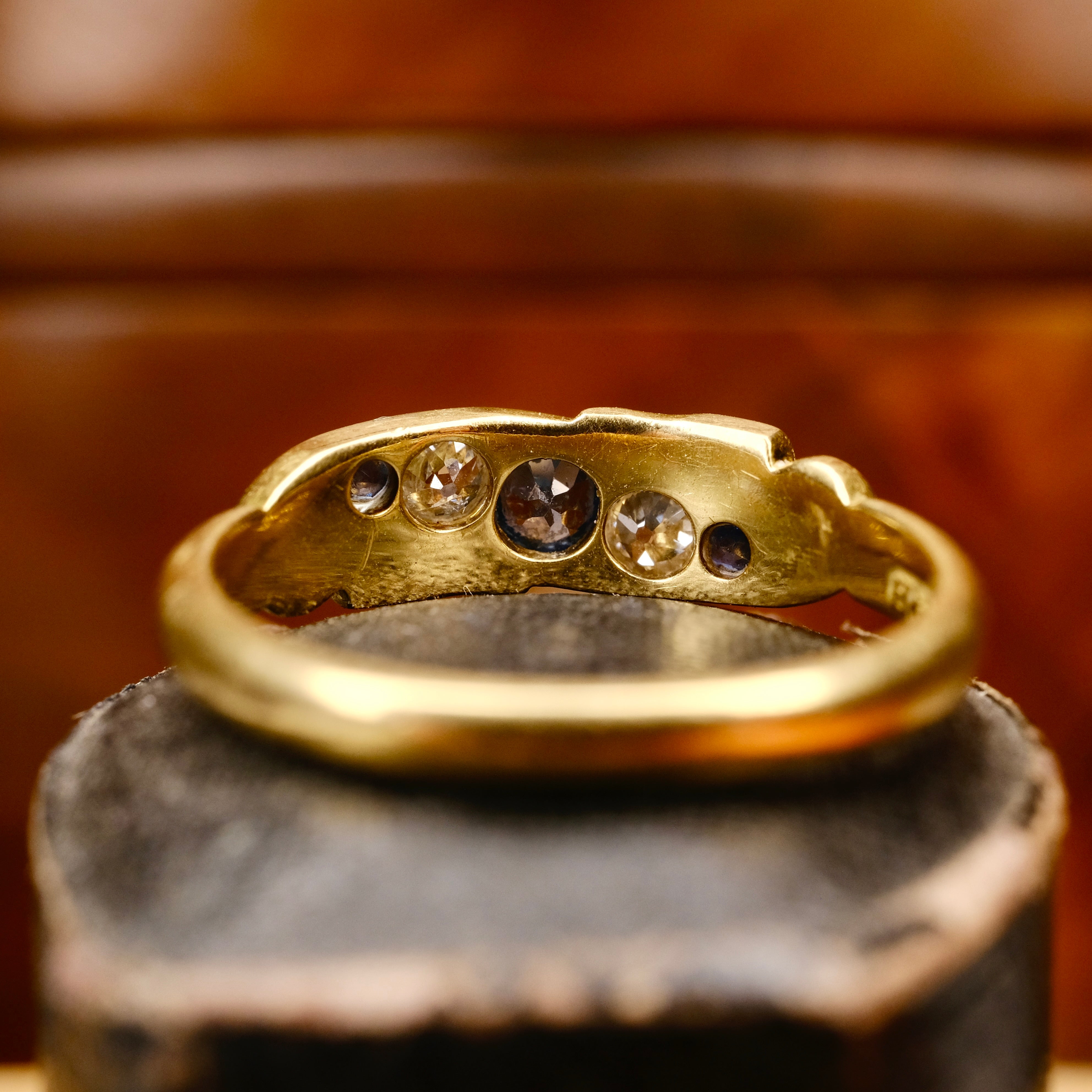 Antique , Victorian 18ct Gold, Sapphire & Old Cut Diamond Ring, Chester Hallmark 1898