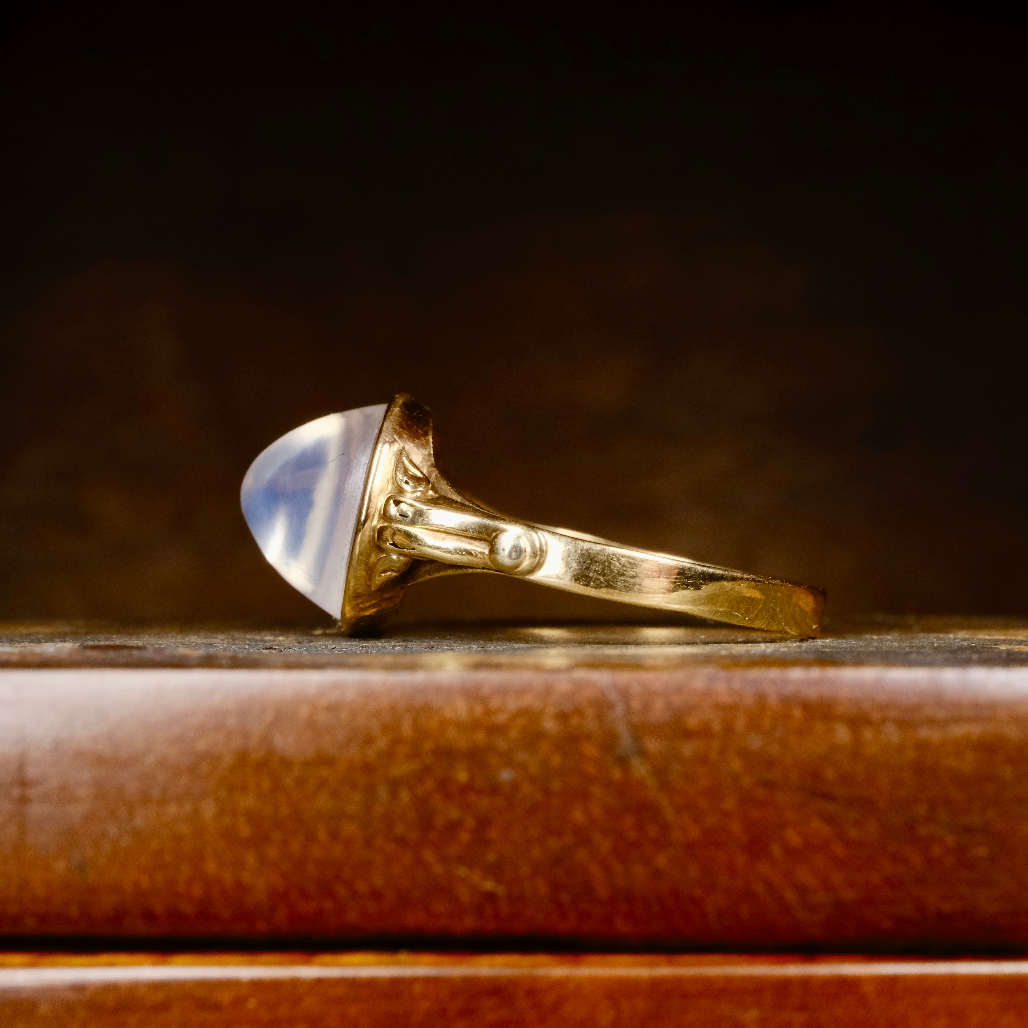 Vintage 1940s, 18ct Gold, Rock Crystal Quartz Cabochon, Solitaire Ring