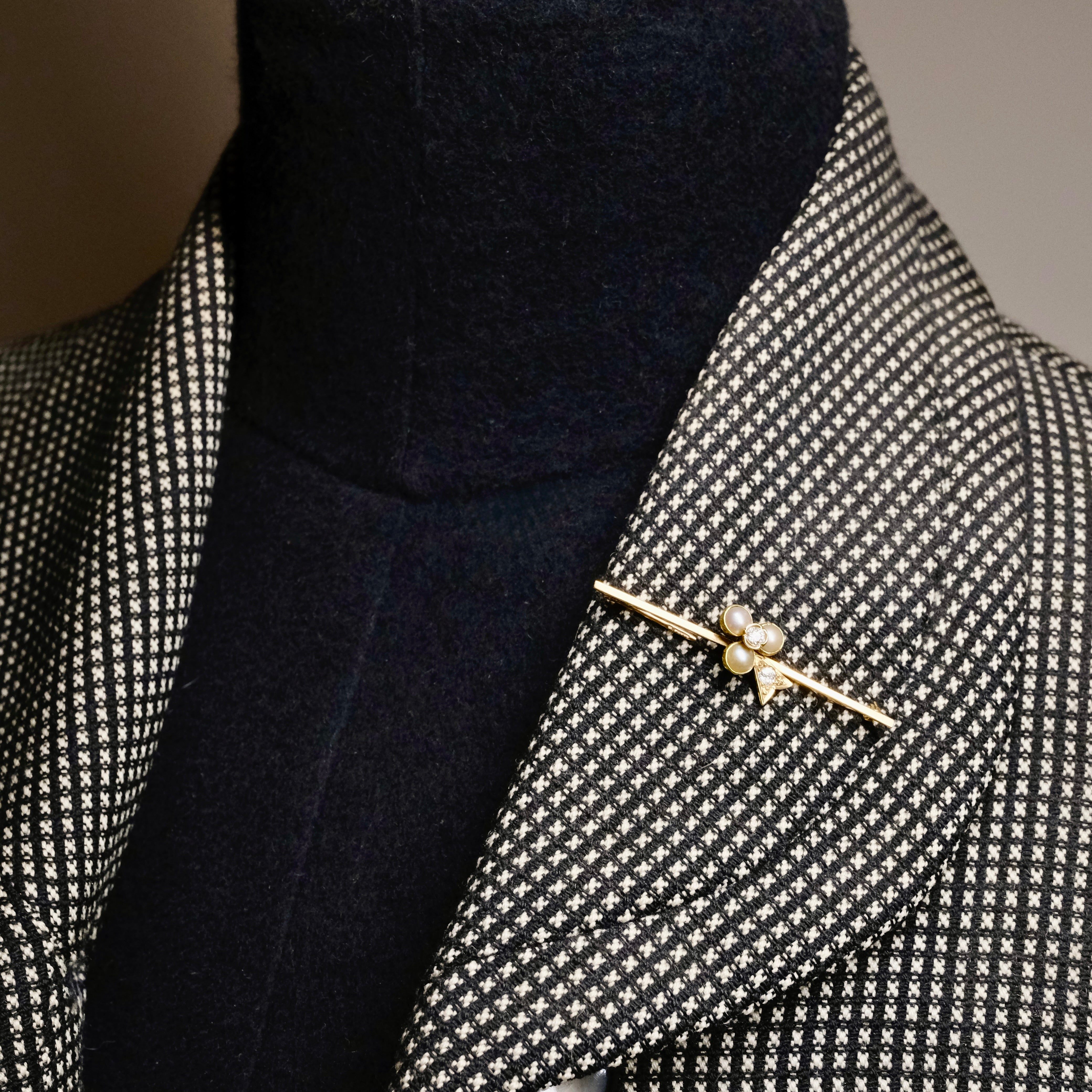 Edwardian, 15ct Gold, Old Cut Diamond & Pearl Clover Leaf Brooch