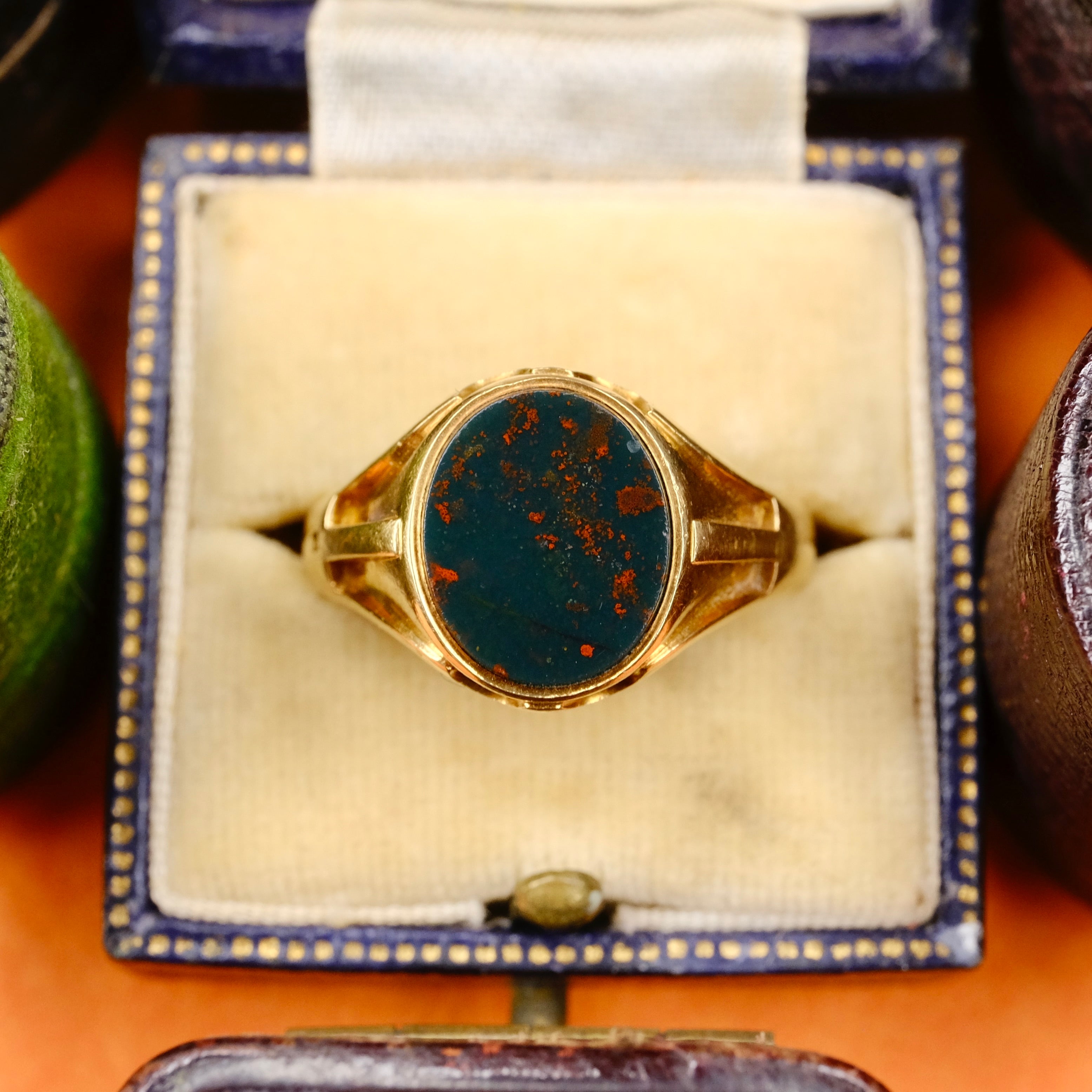 Antique, Gents, Victorian 18ct Gold, Bloodstone Signet Ring, Hallmarked in 1893