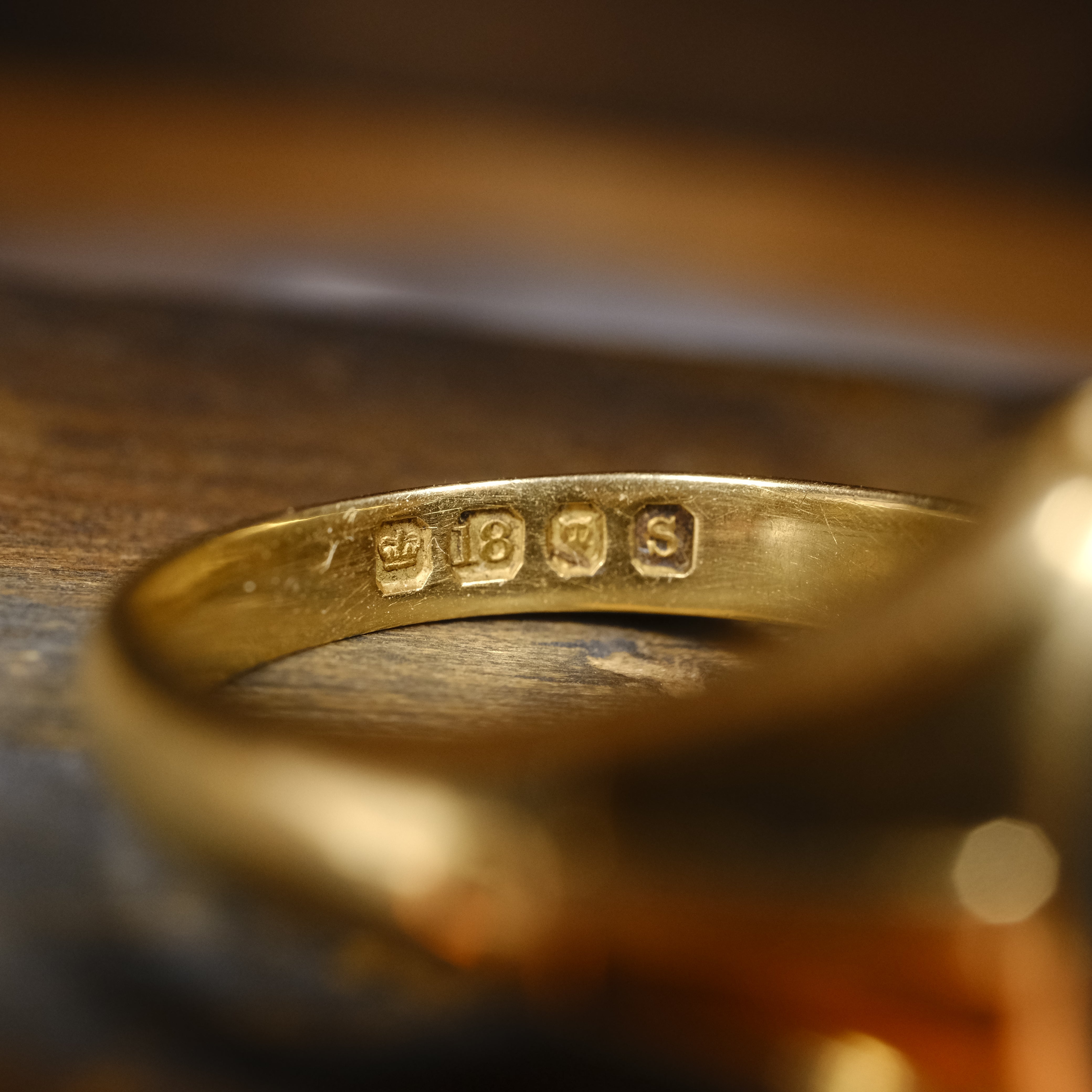 Antique, Gents, Victorian 18ct Gold, Bloodstone Signet Ring, Hallmarked in 1893