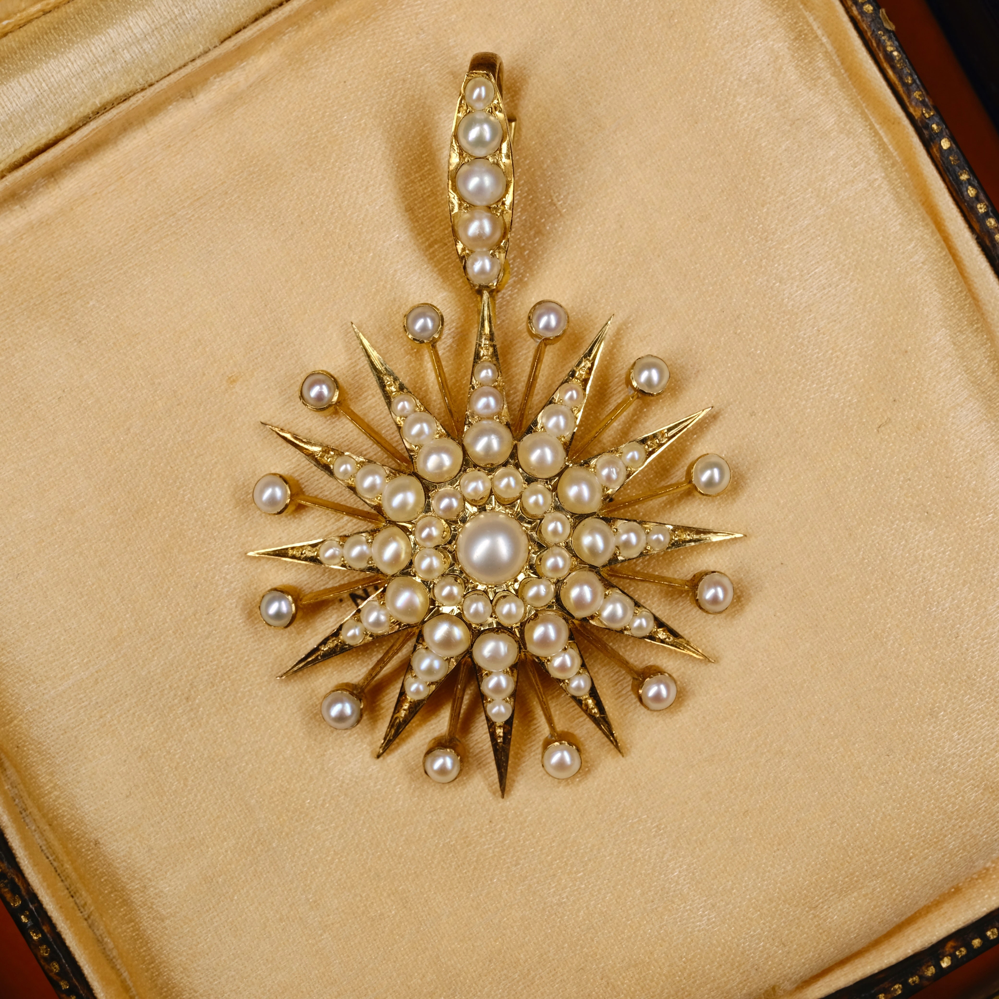 Victorian 15ct Gold & Seed Pearl Starburst Locket Pendant