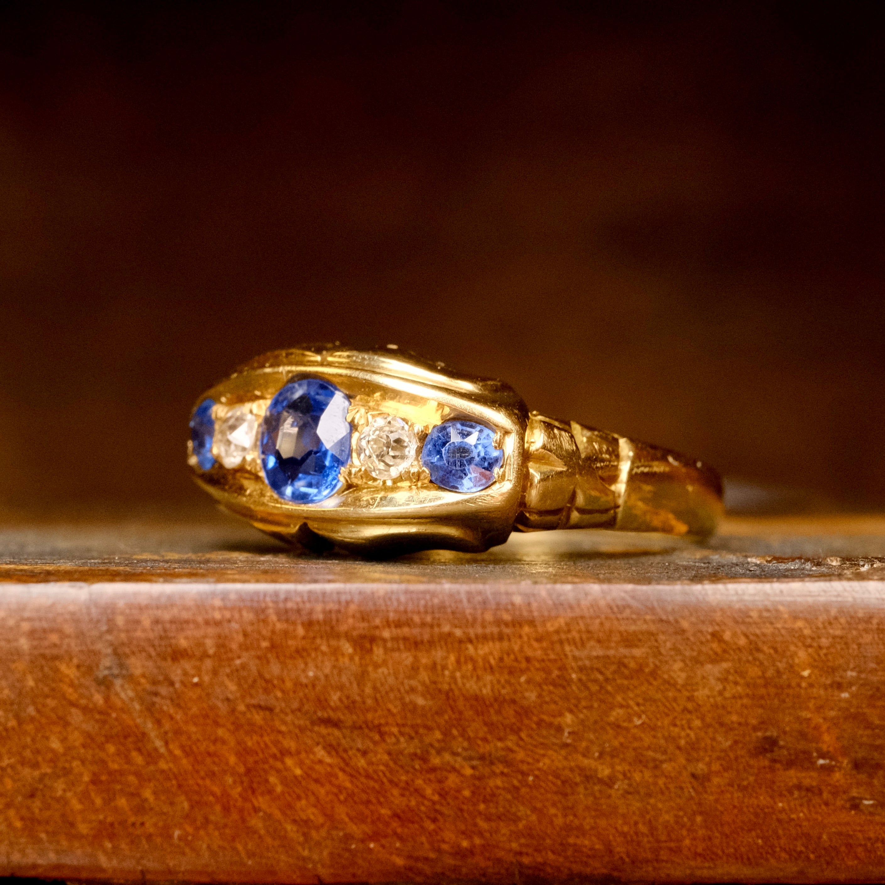 Antique , Edwardian 18ct Gold, Sapphire & Old Cut Diamond Ring, Hallmarked 1905