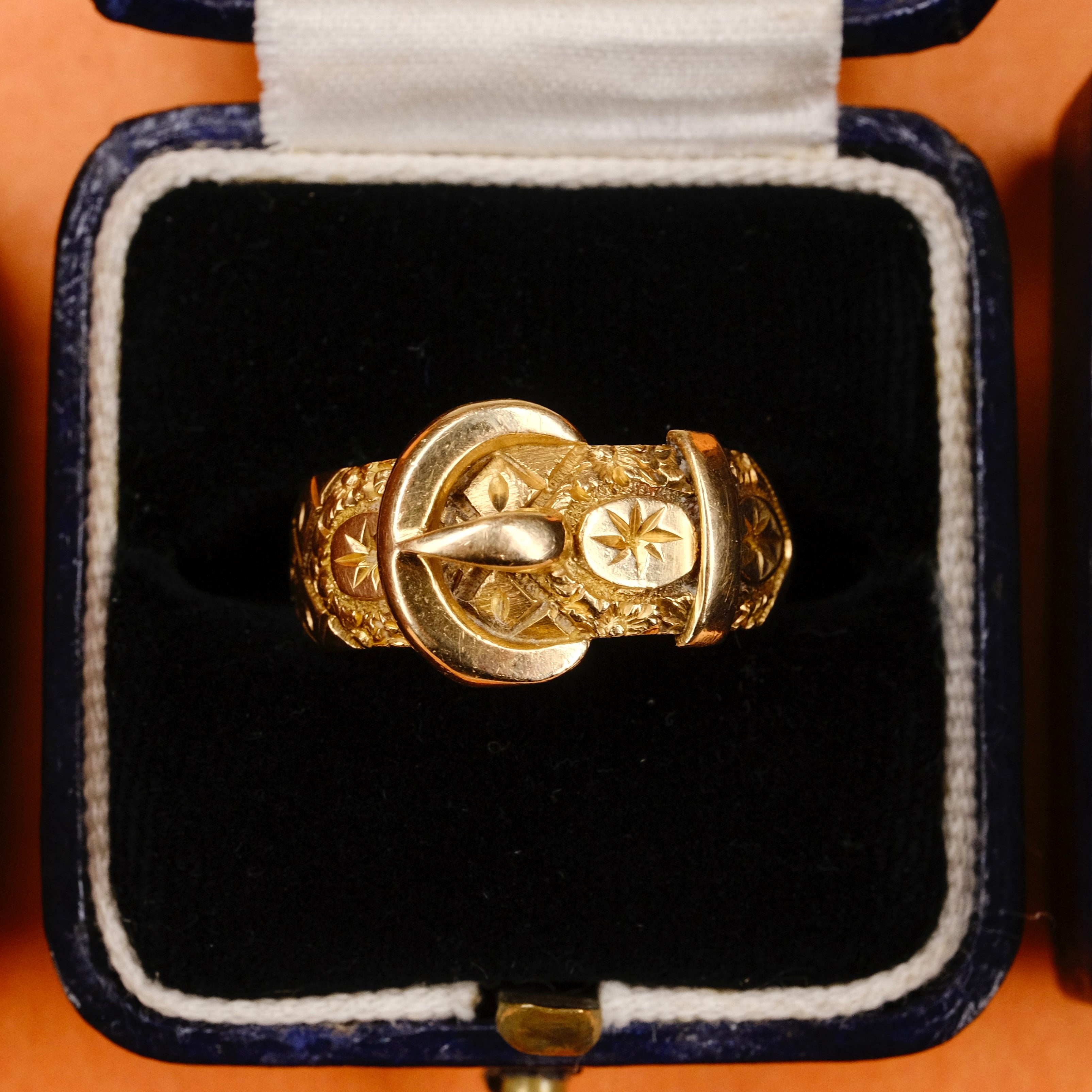 Antique, 18ct Gold Buckle Ring, Hallmarked Birmingham 1902