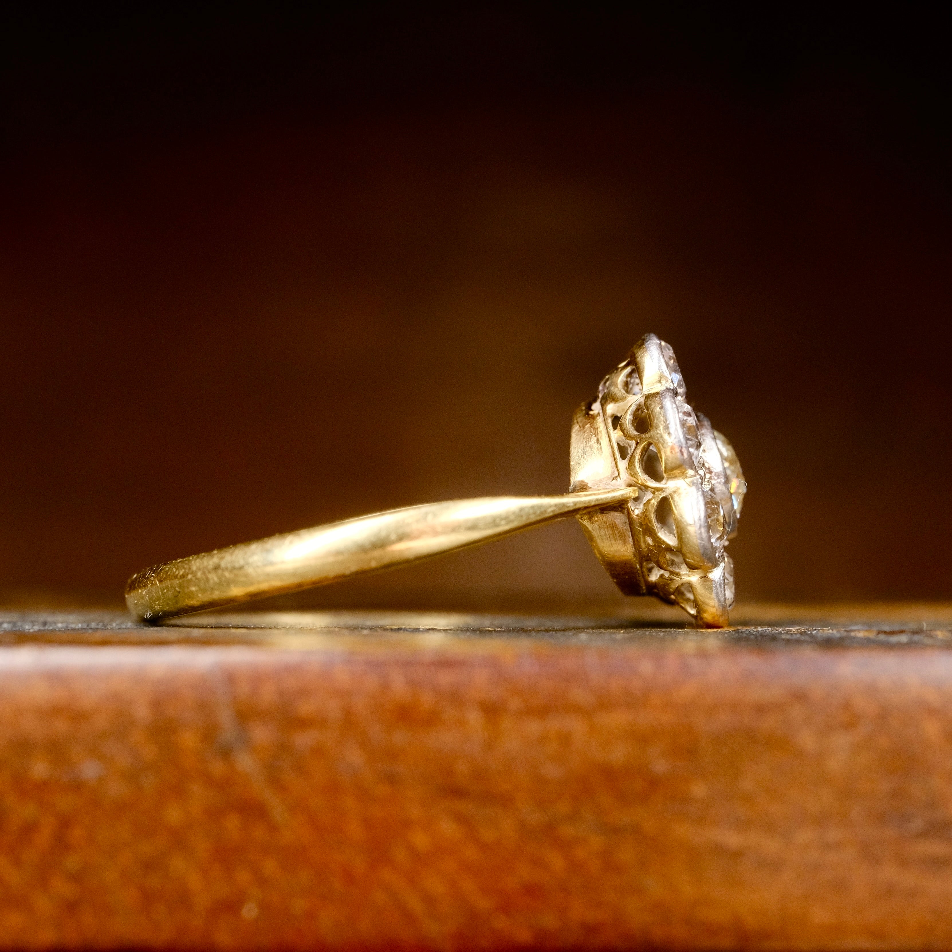 Antique, Early Twentieth Century, 18ct Gold, Old Cut Diamond Daisy Cluster Ring