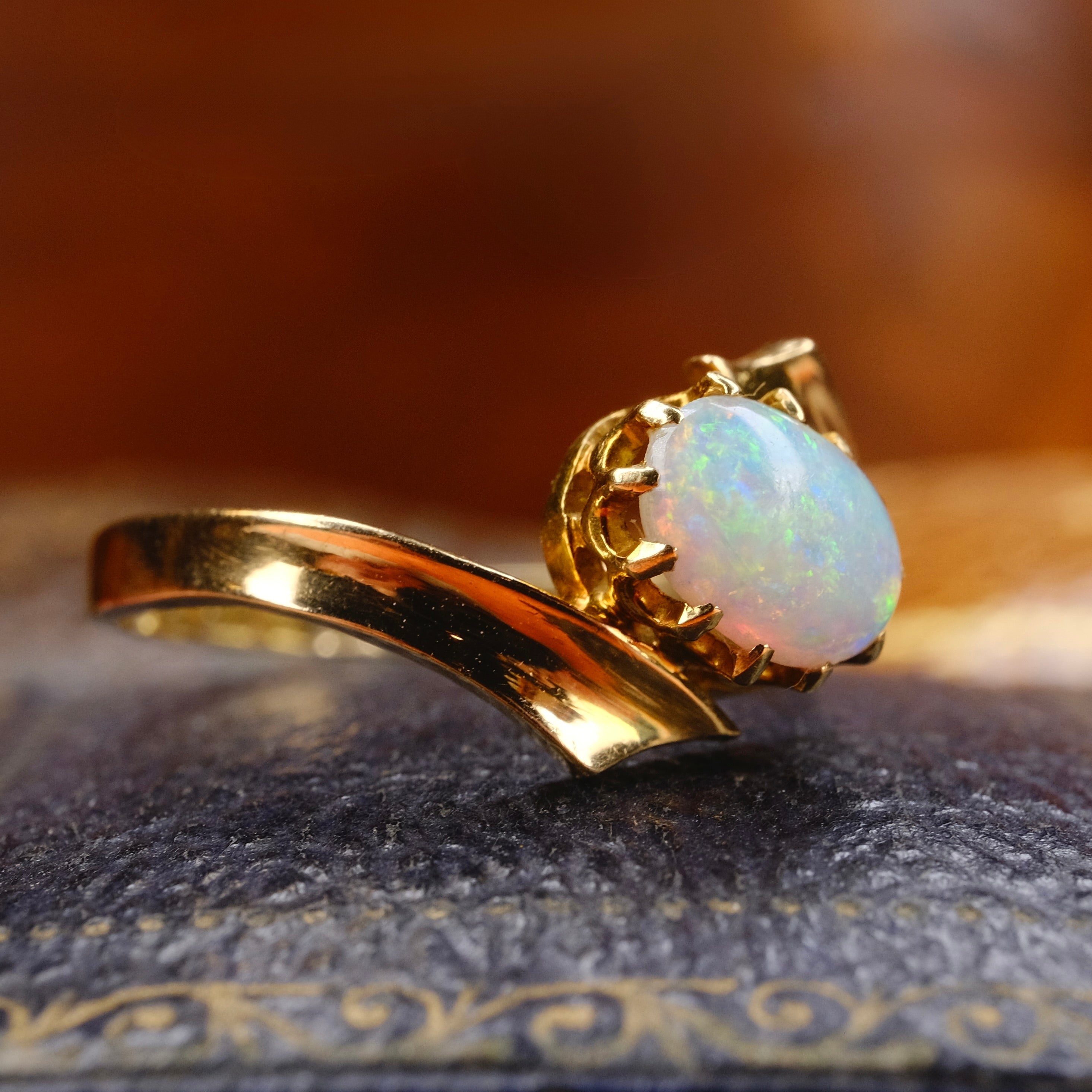 Antique Edwardian 18ct Gold, Opal Solitaire Ring, Chester Hallmark 1905