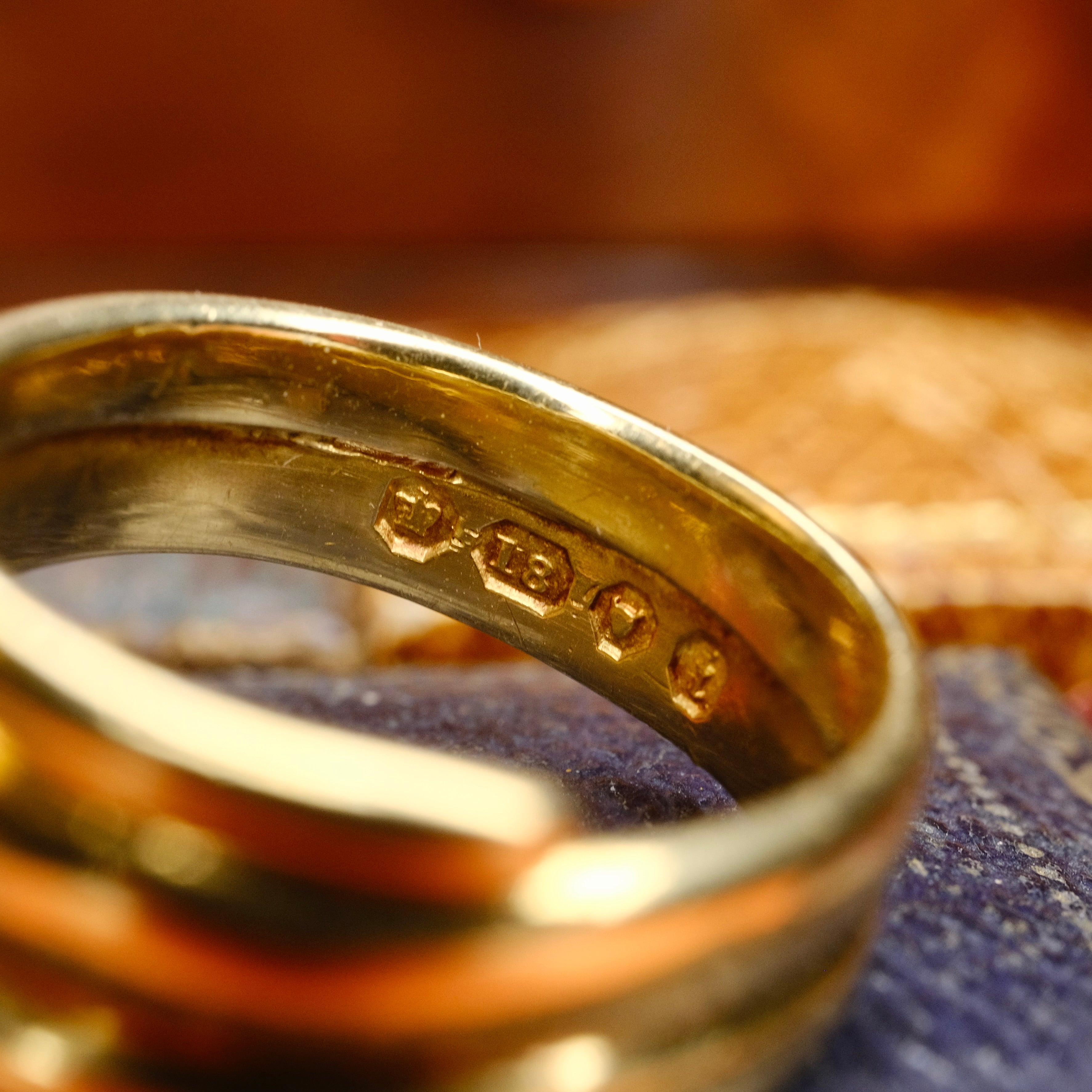 Antique 18ct Gold Snake ring, Rose Cut Diamond Eyes