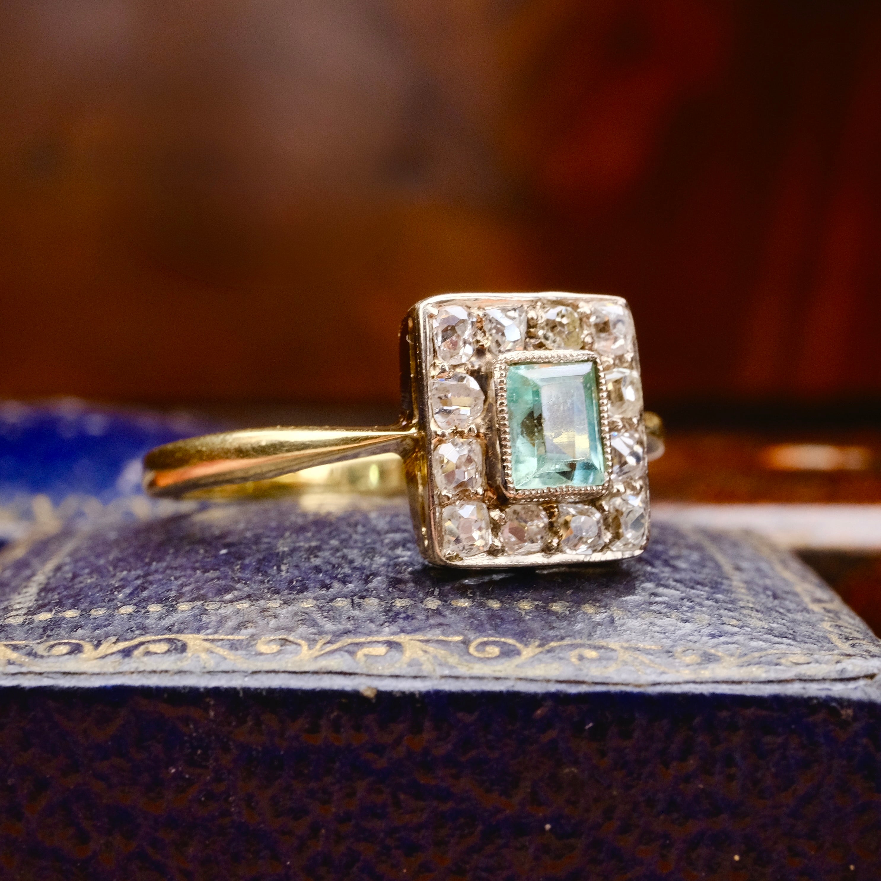 1920s Art Deco, 18ct & Platinum Tourmaline And Old Cut Diamond Cluster Panel Ring