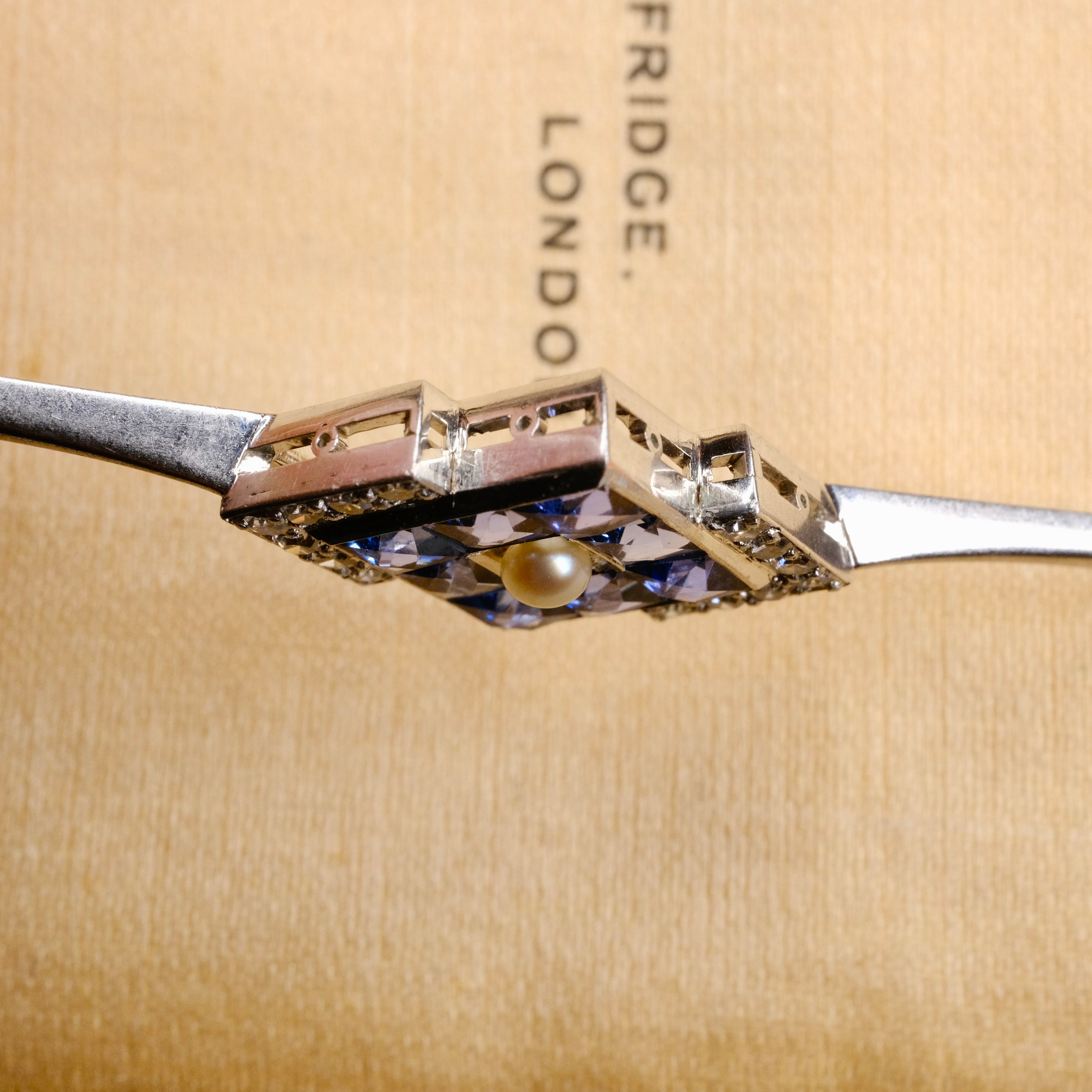 Original Art deco, 9ct Gold, Platinum, Diamond & Synthetic Sapphire Bar Brooch In Original Case