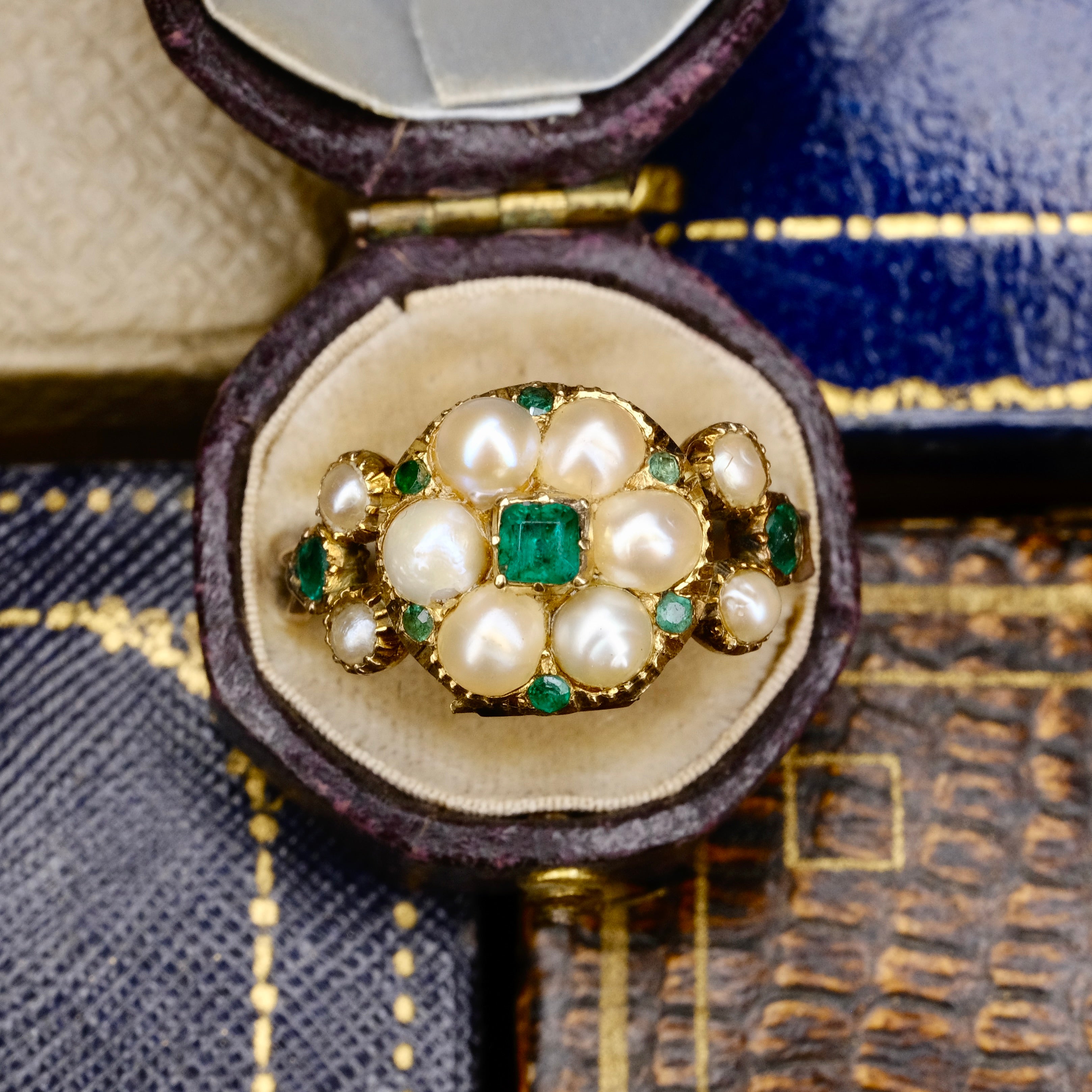 Antique, Georgian Gold Locket Ring With Emeralds & Pearls